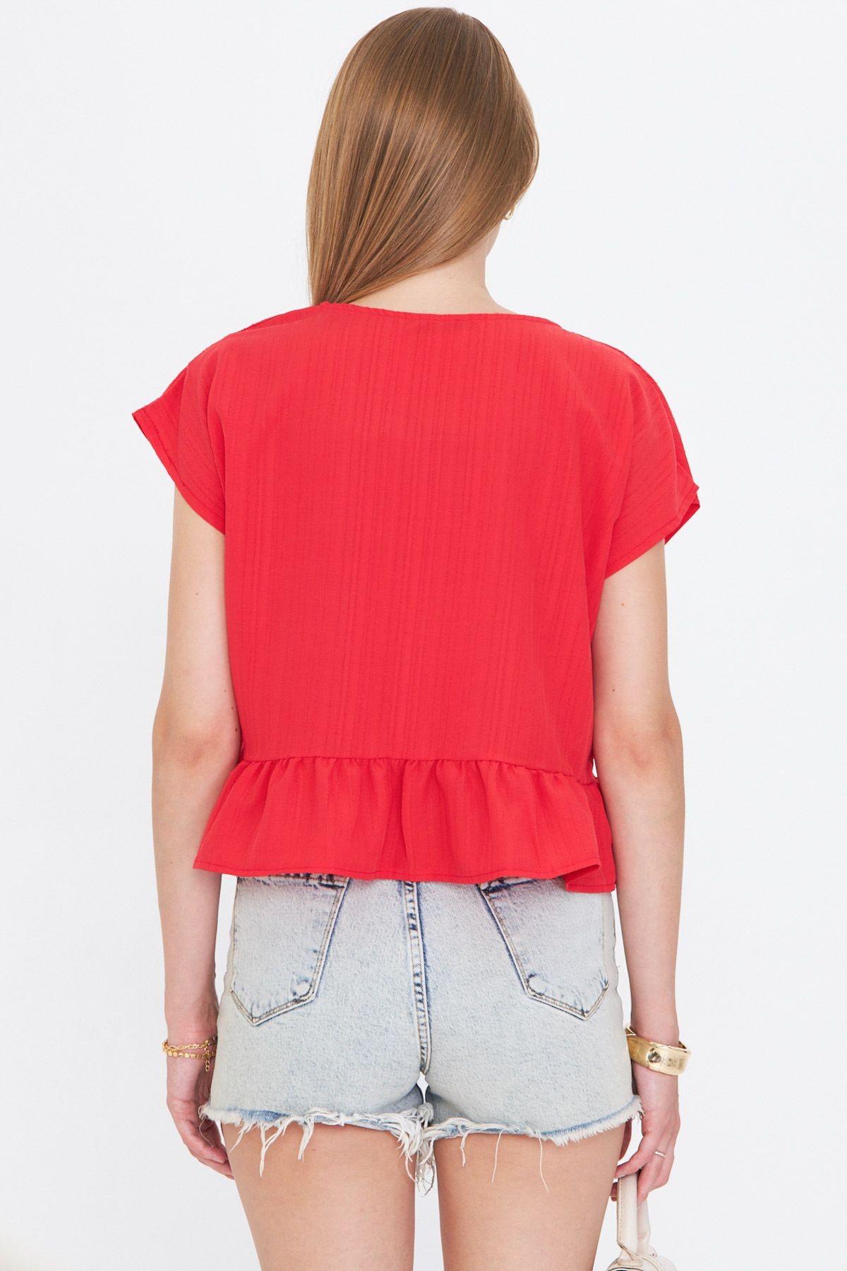 Kadın Açık Kırmızı Yarasa Kol Yakası Bağlamalı Eteği Fırfırlı Oversize Crop Bluz ARM-24Y001088