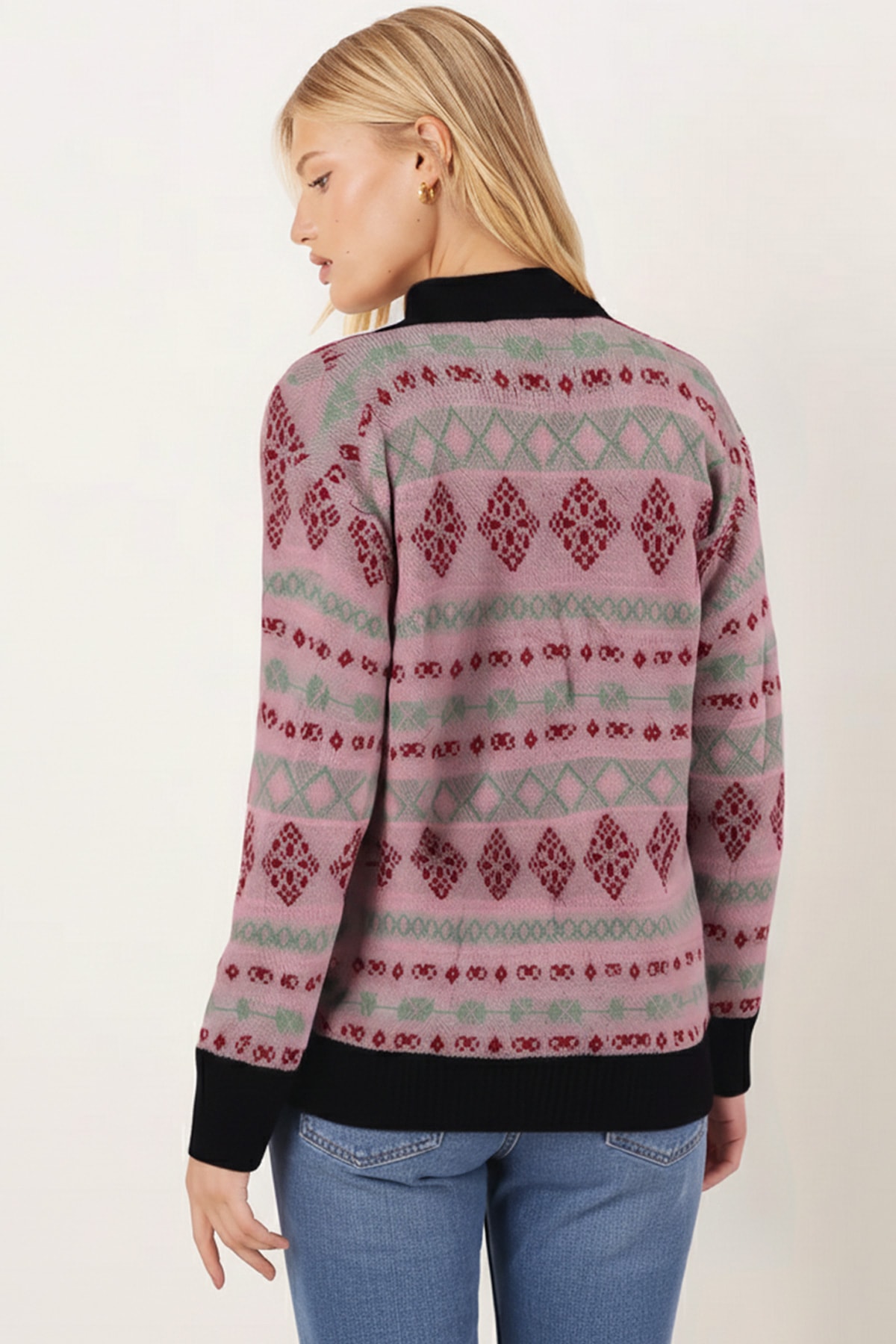 Kadın Taş Etnik Desenli Triko Hırka ARM-26K136010