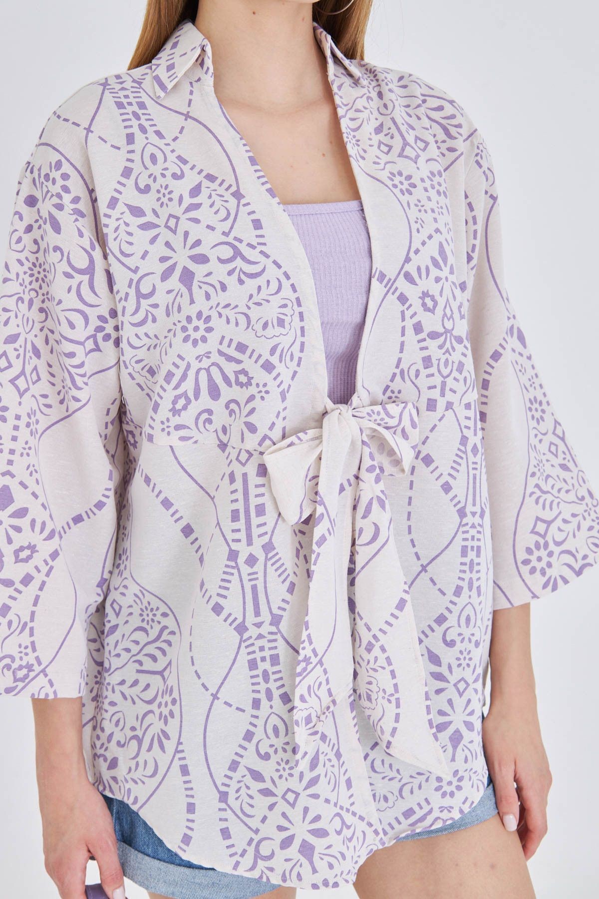 Kadın Eflatun Desenli Keten Görünümlü Önden Bağlamalı Kimono Gömlek ARM-24Y001079