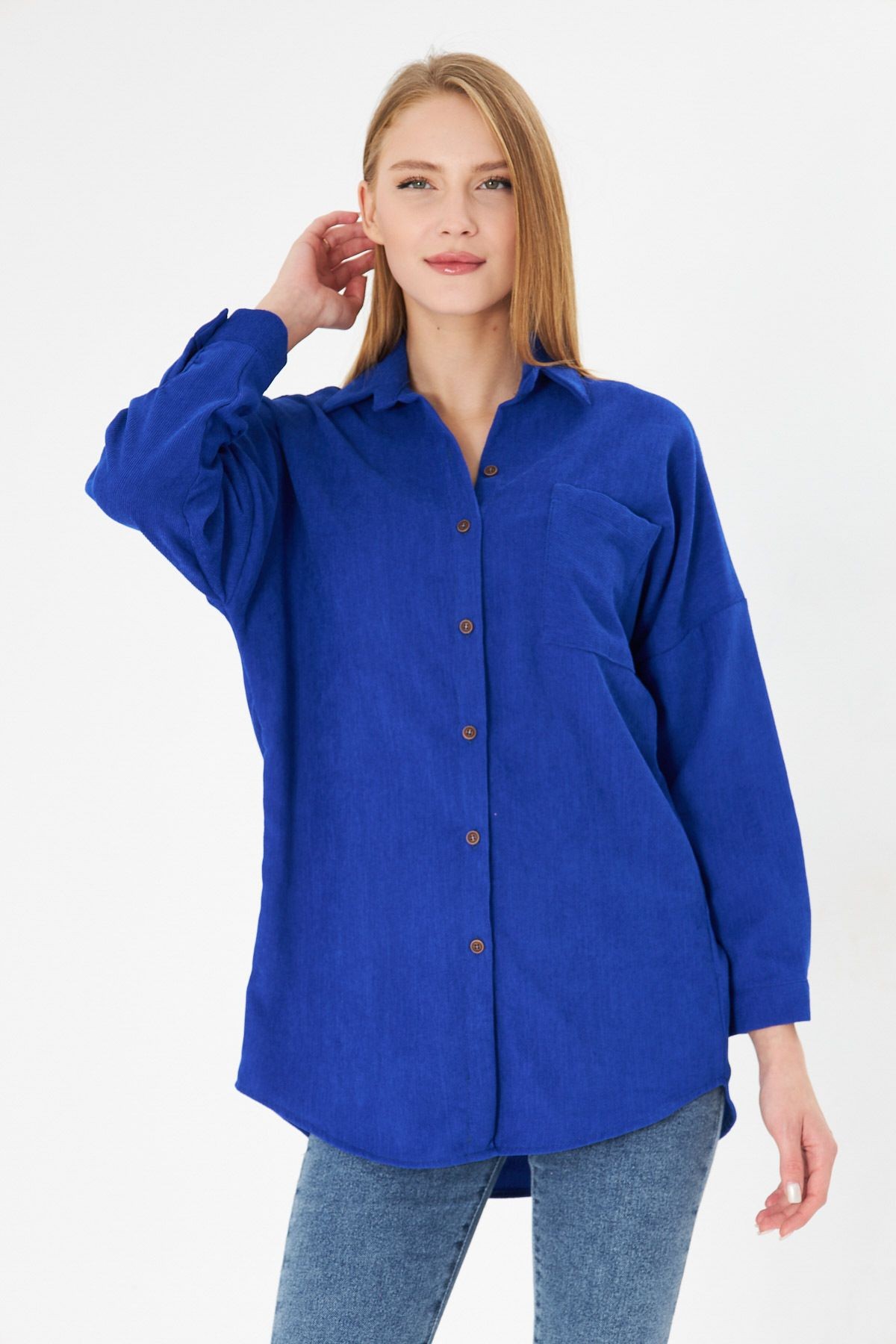 Kadın Saks Cepli Oversize İnce Fitilli Kadife Gömlek ARM-24K001076