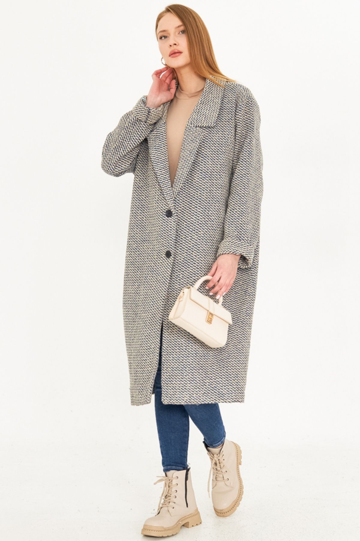 Kadın Mavi Oversize Desenli Kaşe Kaban ARM-25K001099