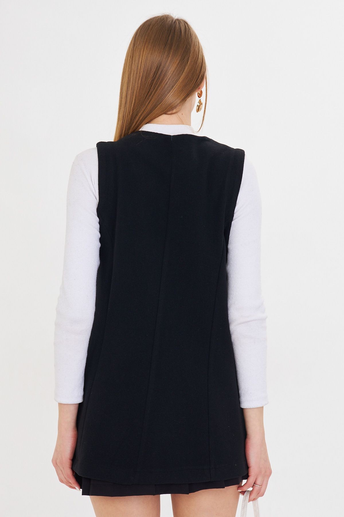 Kadın Siyah V Yaka Tek Düğmeli Oversize Desenli Yelek ARM-25K001110