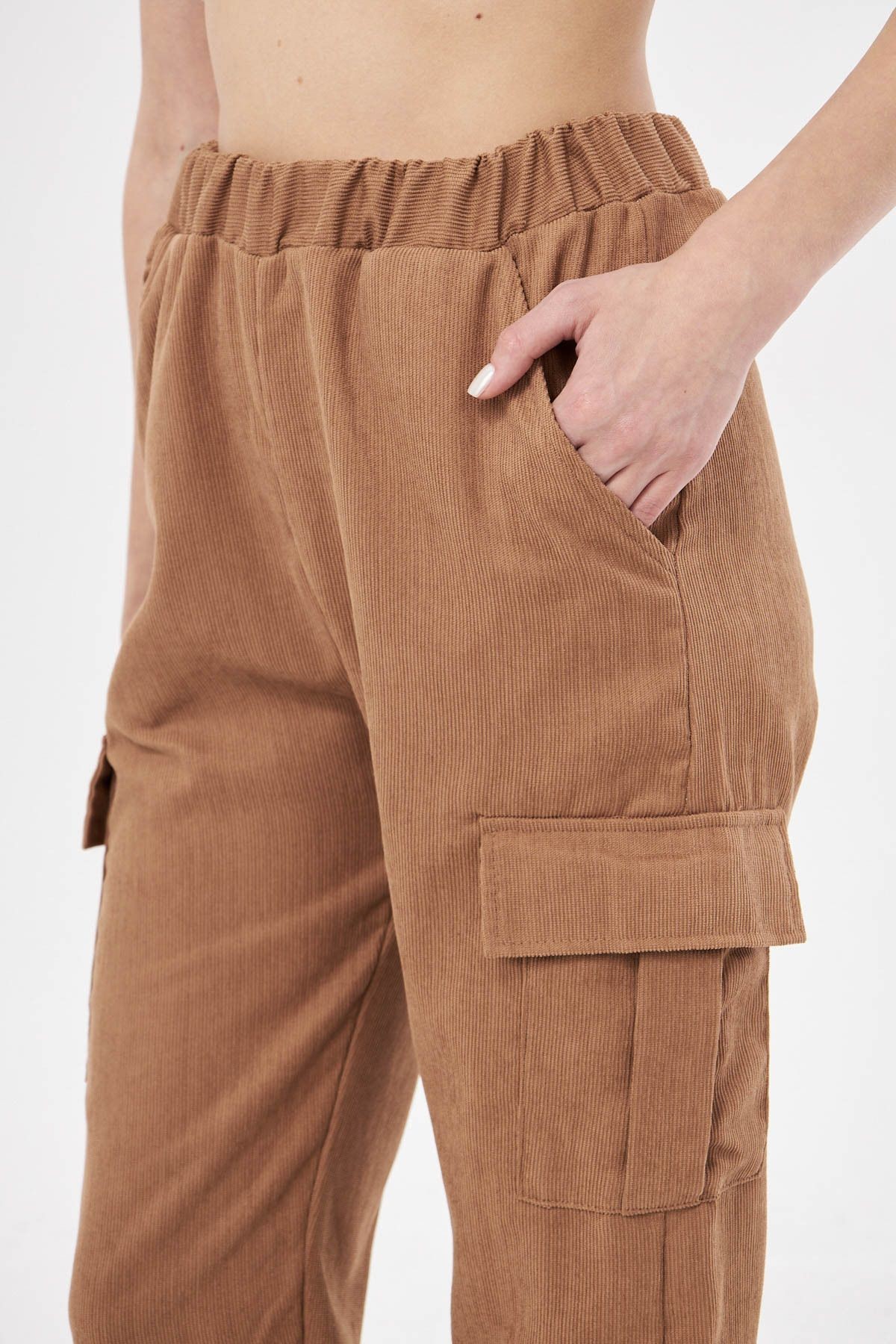 Kadın Vizon Kadife Beli Ve Paçası Lastikli İnce Fitilli Kargo Pantolon ARM-25K001035