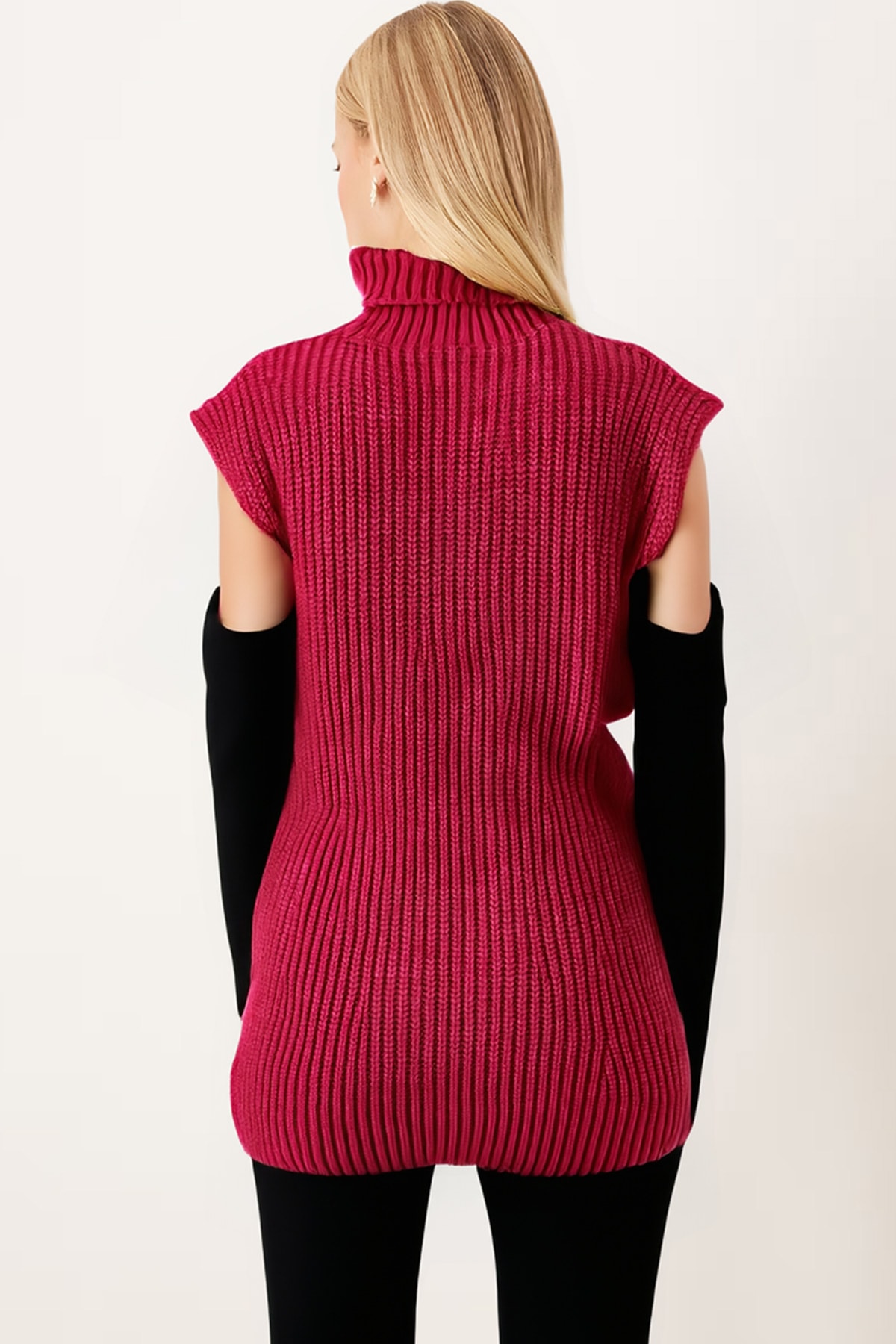 Kadın Fuşya Balıkçı Yaka Kolları Dekolteli Triko Kazak ARM-26K136015