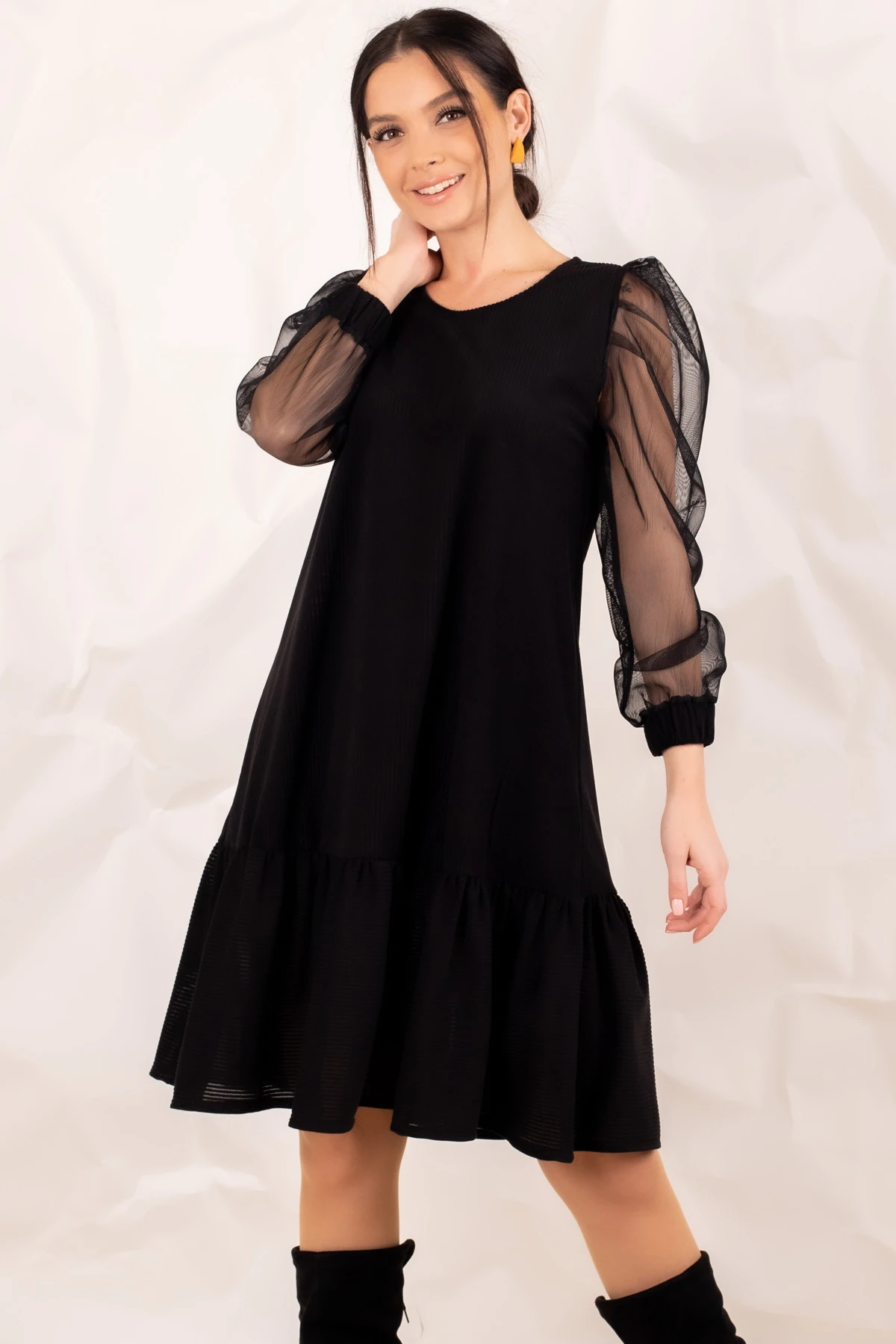 Kadın Siyah Kolu Tüllü Alti Firfirli Elbise ARM-20K001110