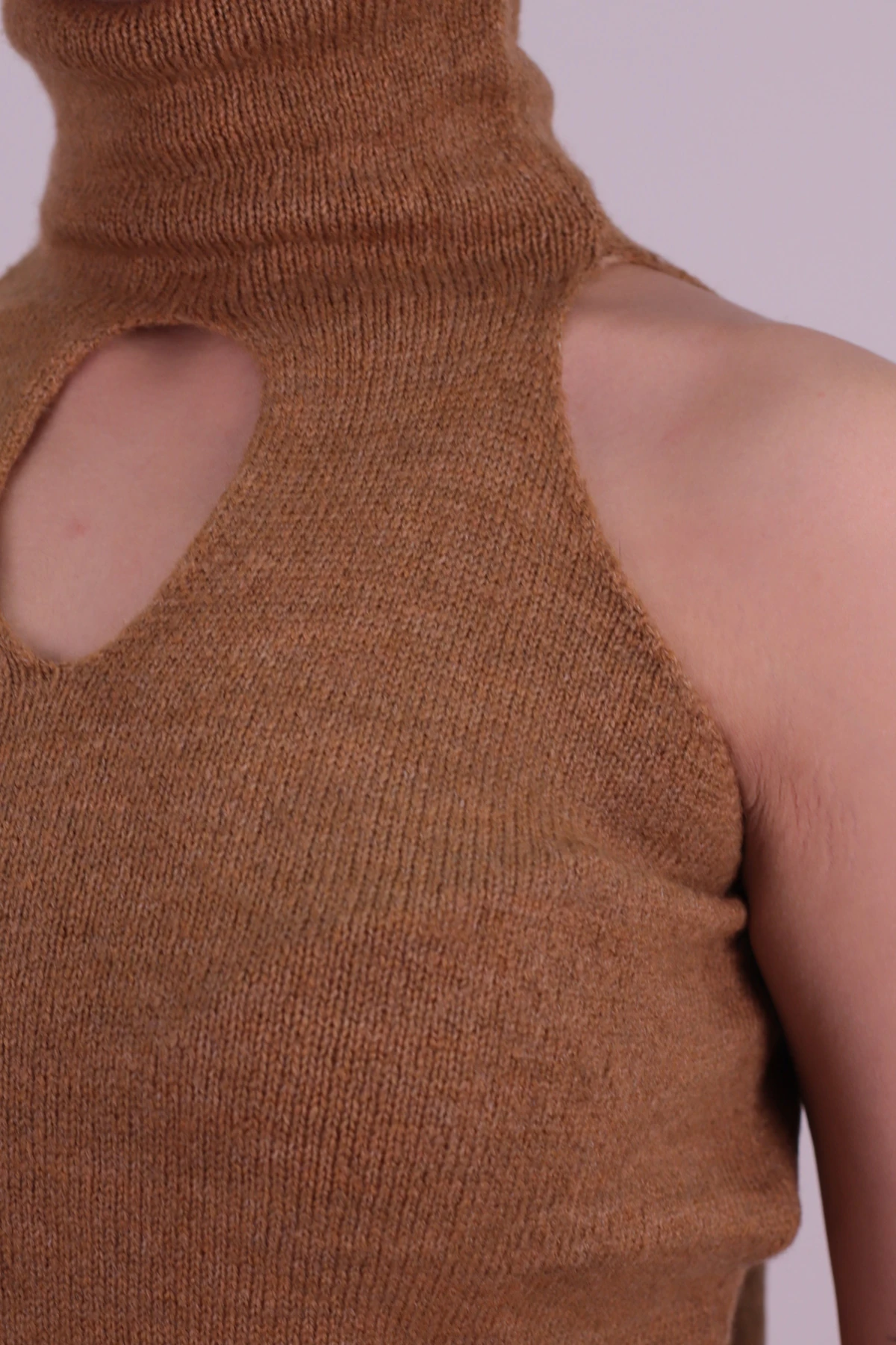 Kadın Camel Önü Pencereli Kolsuz Triko Elbise ARM-26K136063