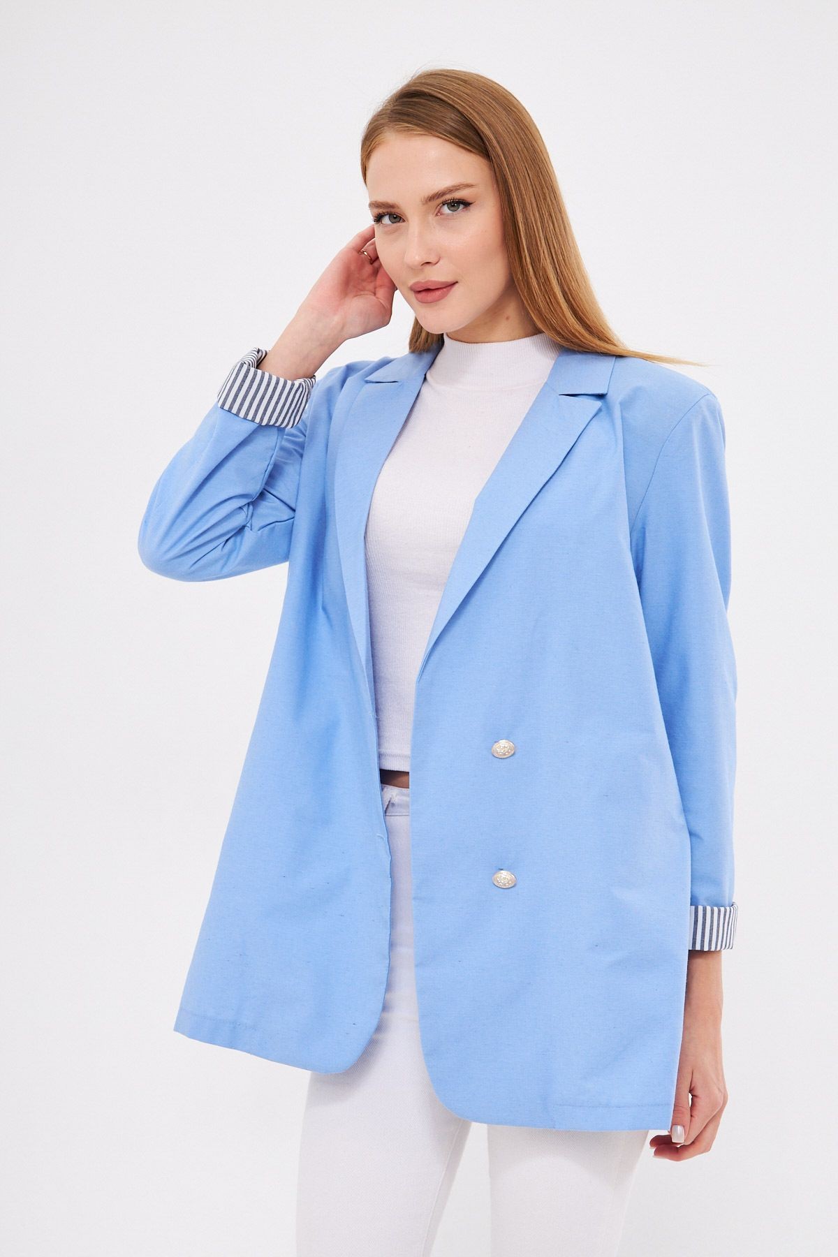 Kadın Bebe Mavi Kruvaze Yaka Kolu Katlama Detaylı Oversize Vatkalı Blazer Ceket ARM-25K001015