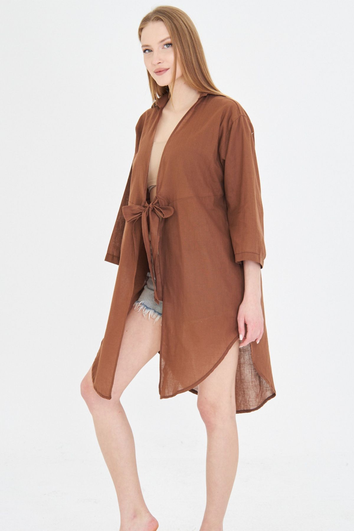 Kadın Kahve Önden Bağlamalı İnce Keten Kumaş Midi Boy Kimono Gömlek ARM-