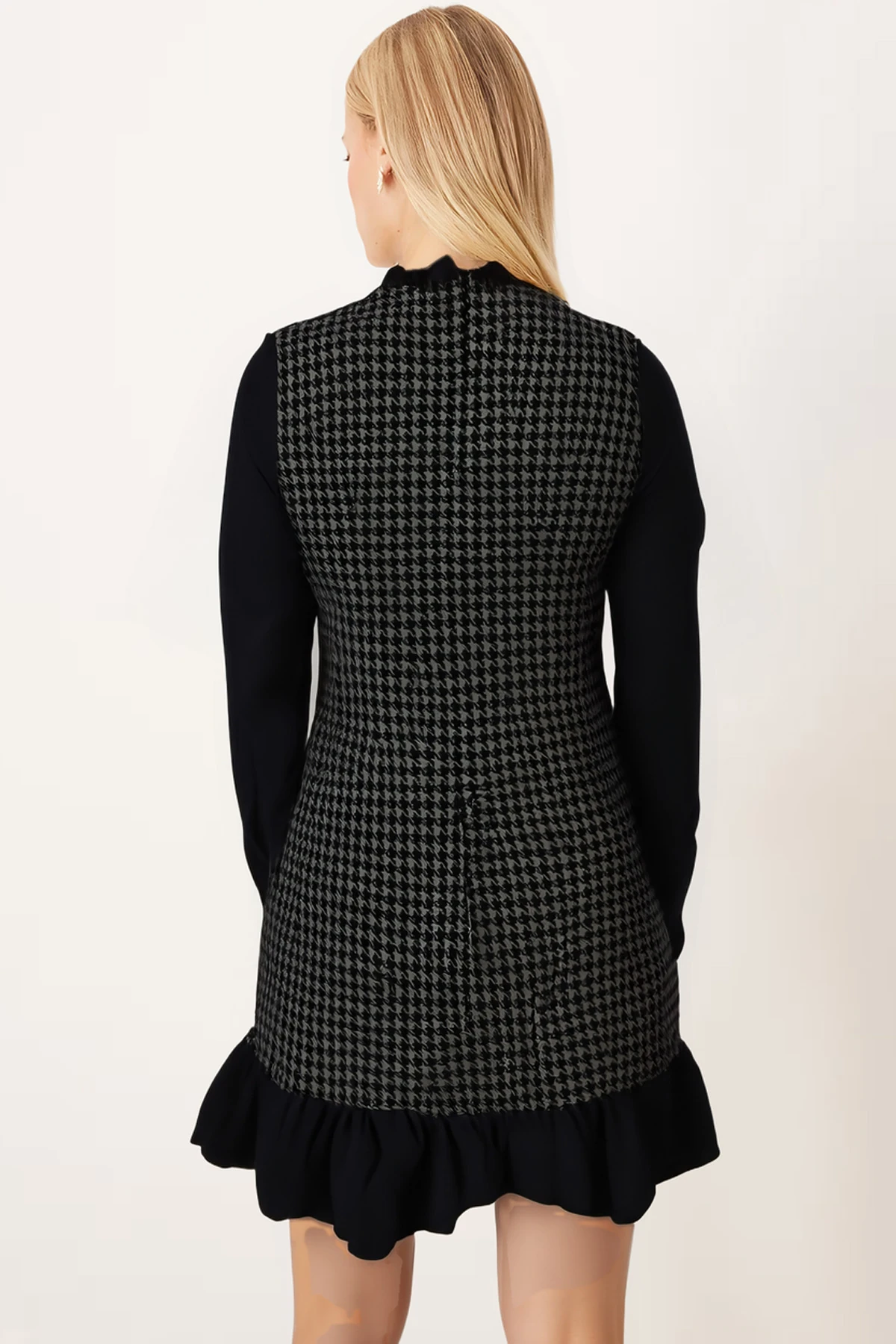 Kadın Haki Yakası Ve Altı Fırfırlı Kazayağı Desen Elbise ARM-21Y001080