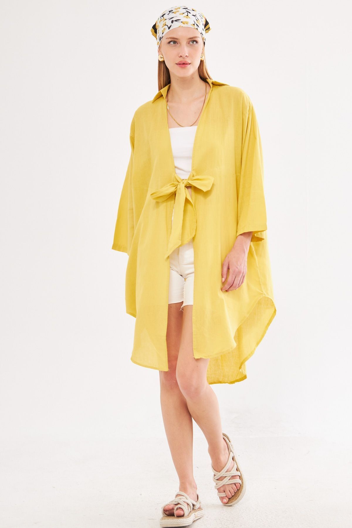 Kadın Sarı Önden Bağlamalı İnce Keten Kumaş Midi Boy Kimono Gömlek ARM-24Y001081