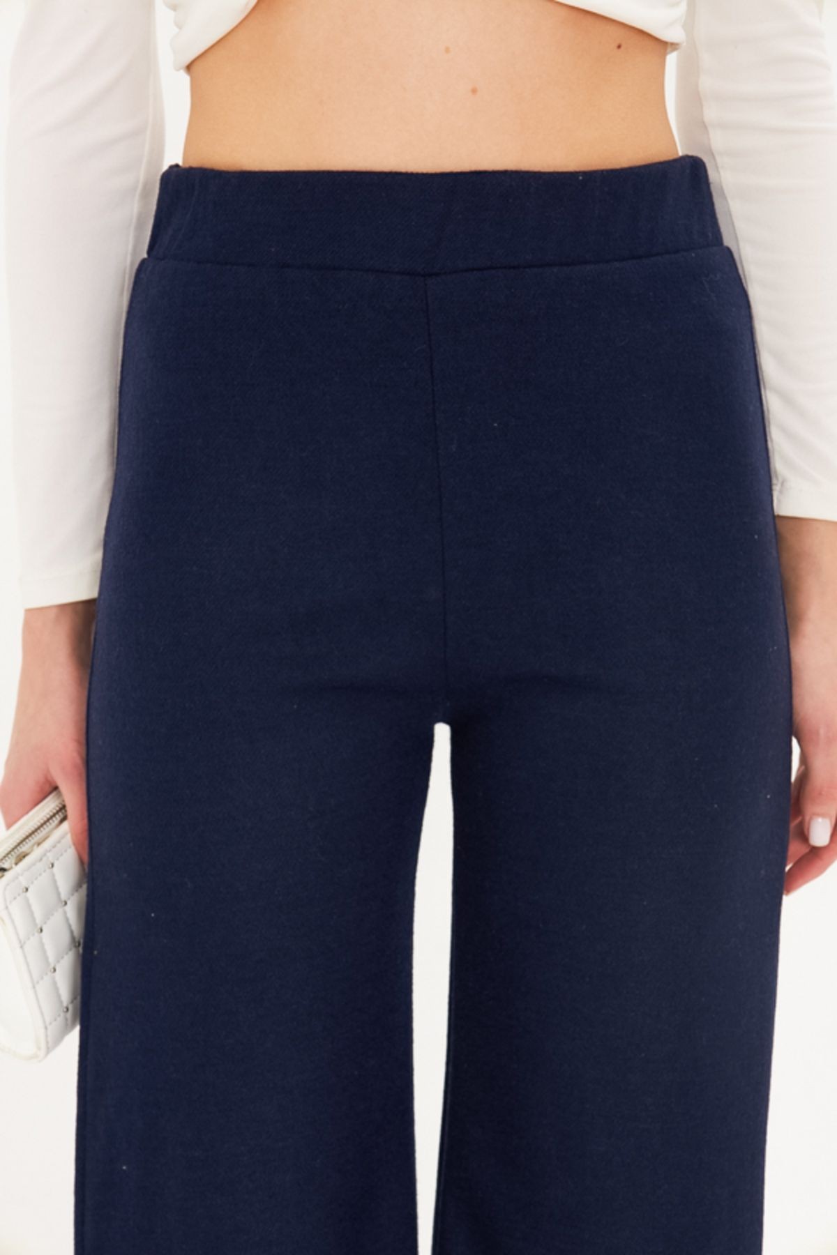 Kadın Lacivert Beli Lastikli Astarlı Kaşe Pantolon ARM-25K001092