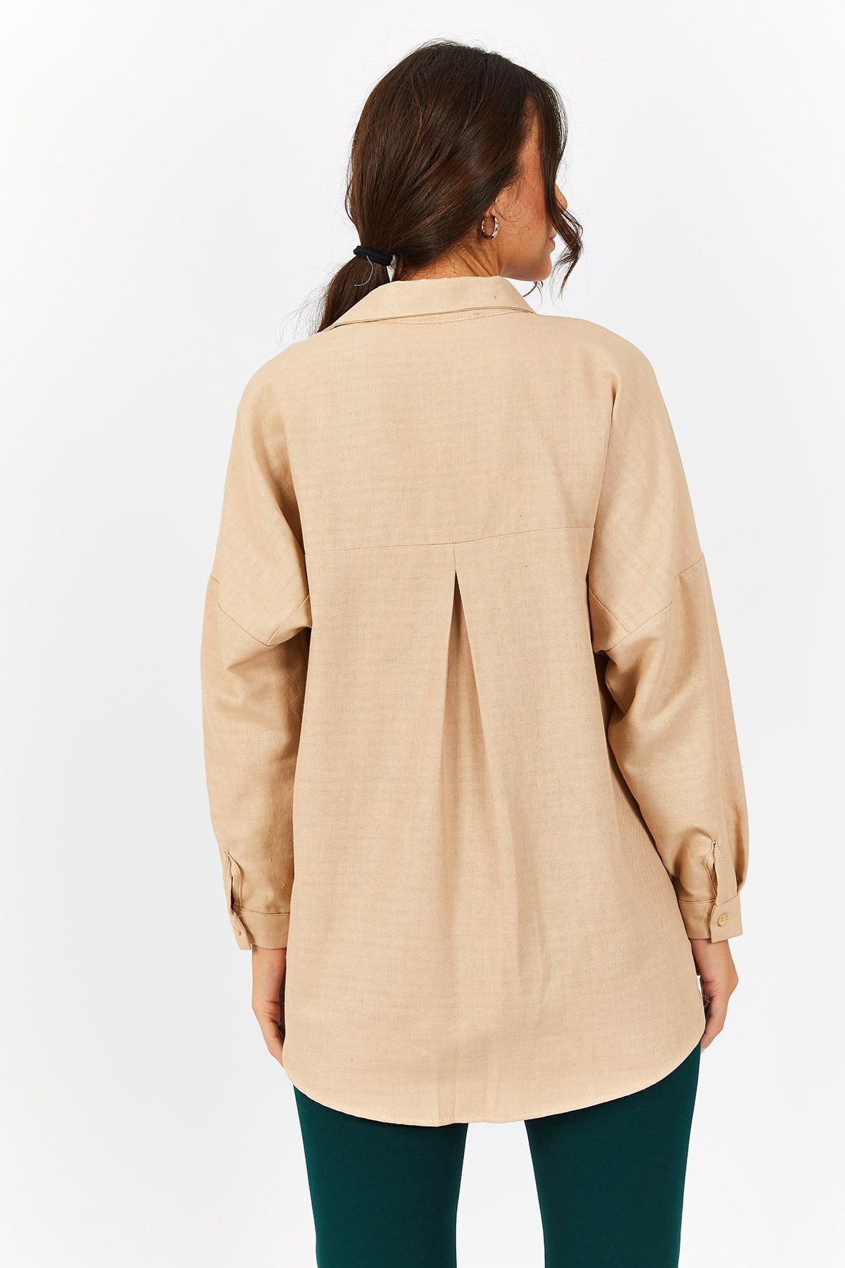 Kadın Bej Oversize Uzun Basic Gömlek ARM-22Y001118