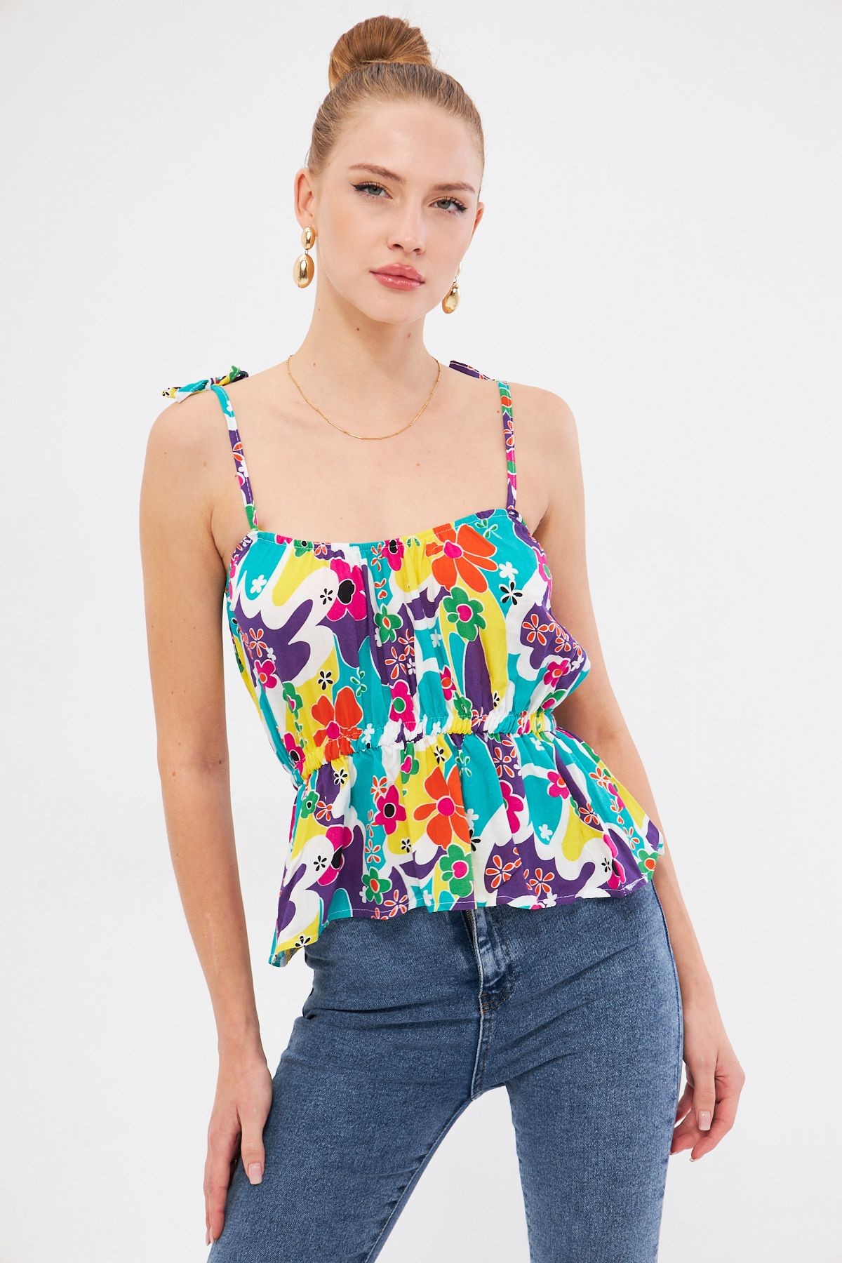 Kadın Mor Desenli Beli Lastikli Askıları Bağlama Detaylı Straplez Crop Bluz ARM-24Y001116