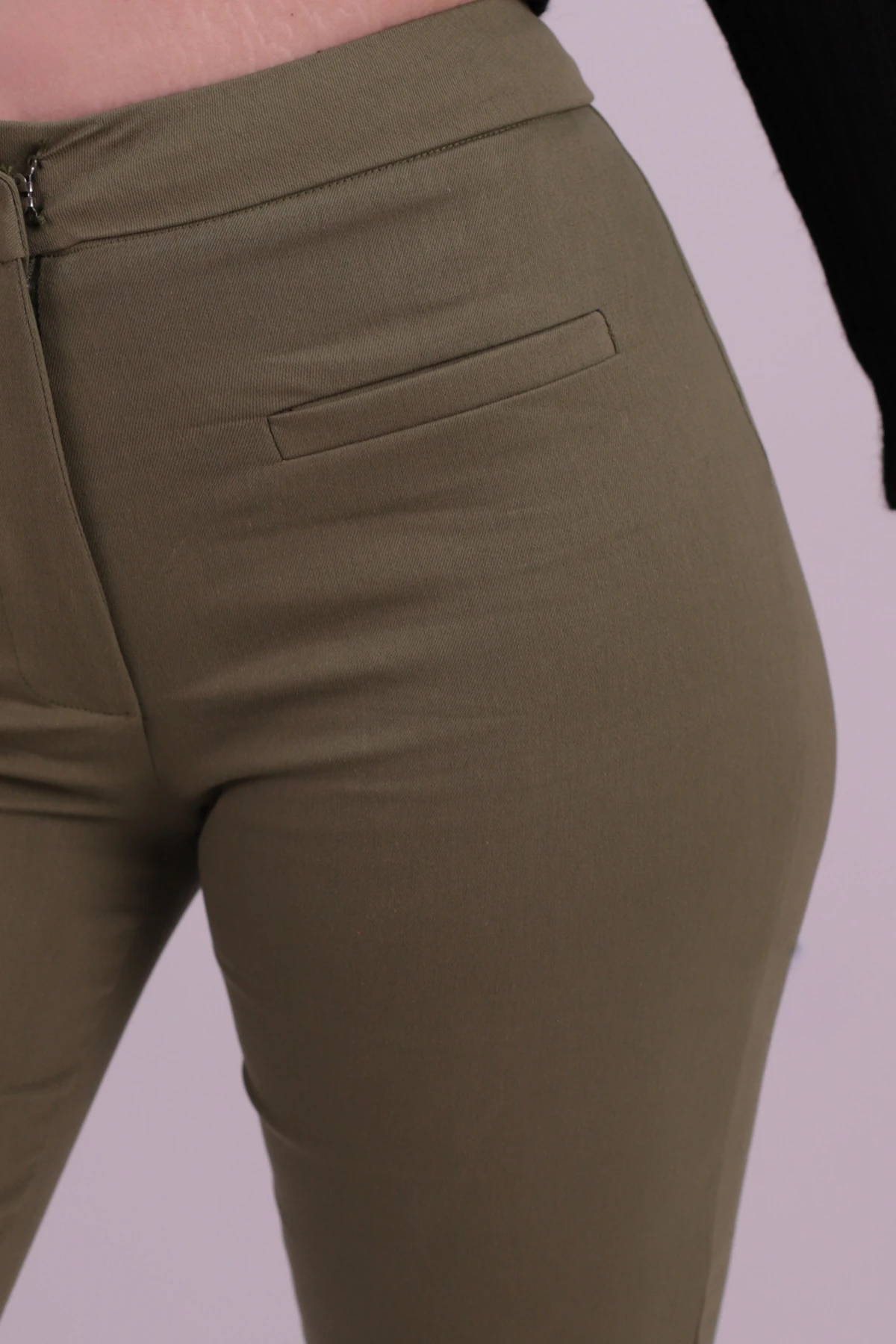 Kadın Haki Önü Sahte Cepli Pantolon ARM-26K136053