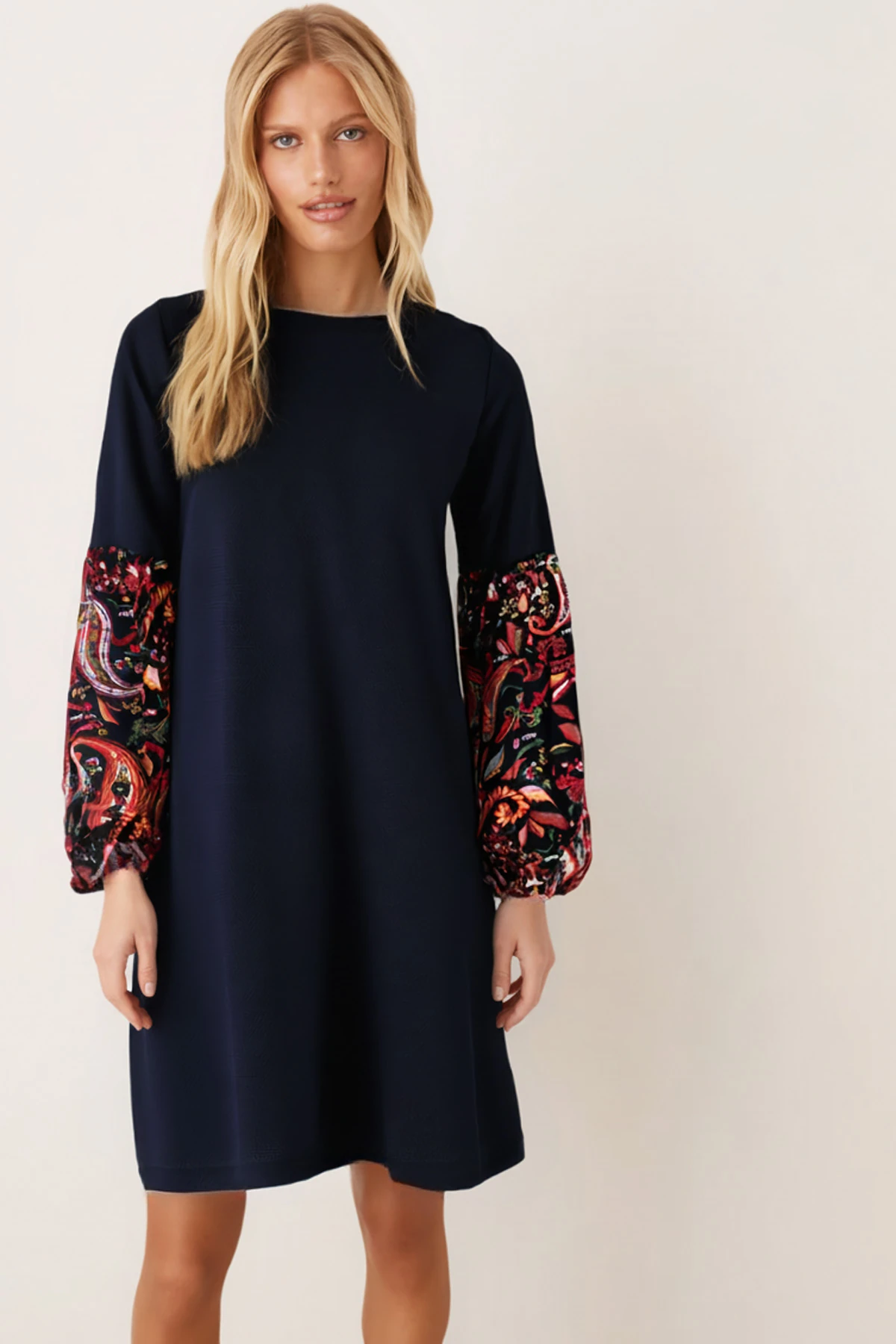 Kadın Lacivert Desenli Balon Kol Elbise ARM-26K001051