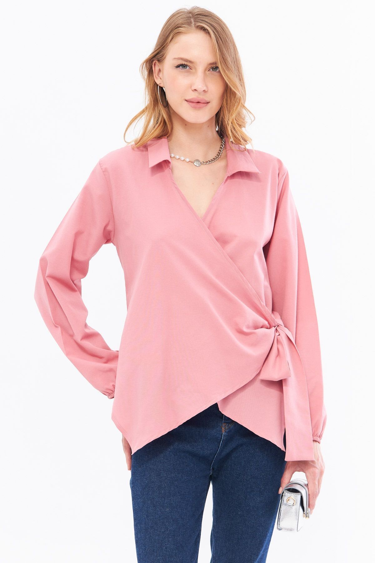 Kadın Açık Pembe Yakalı Kruvaze Bluz ARM-22Y024025