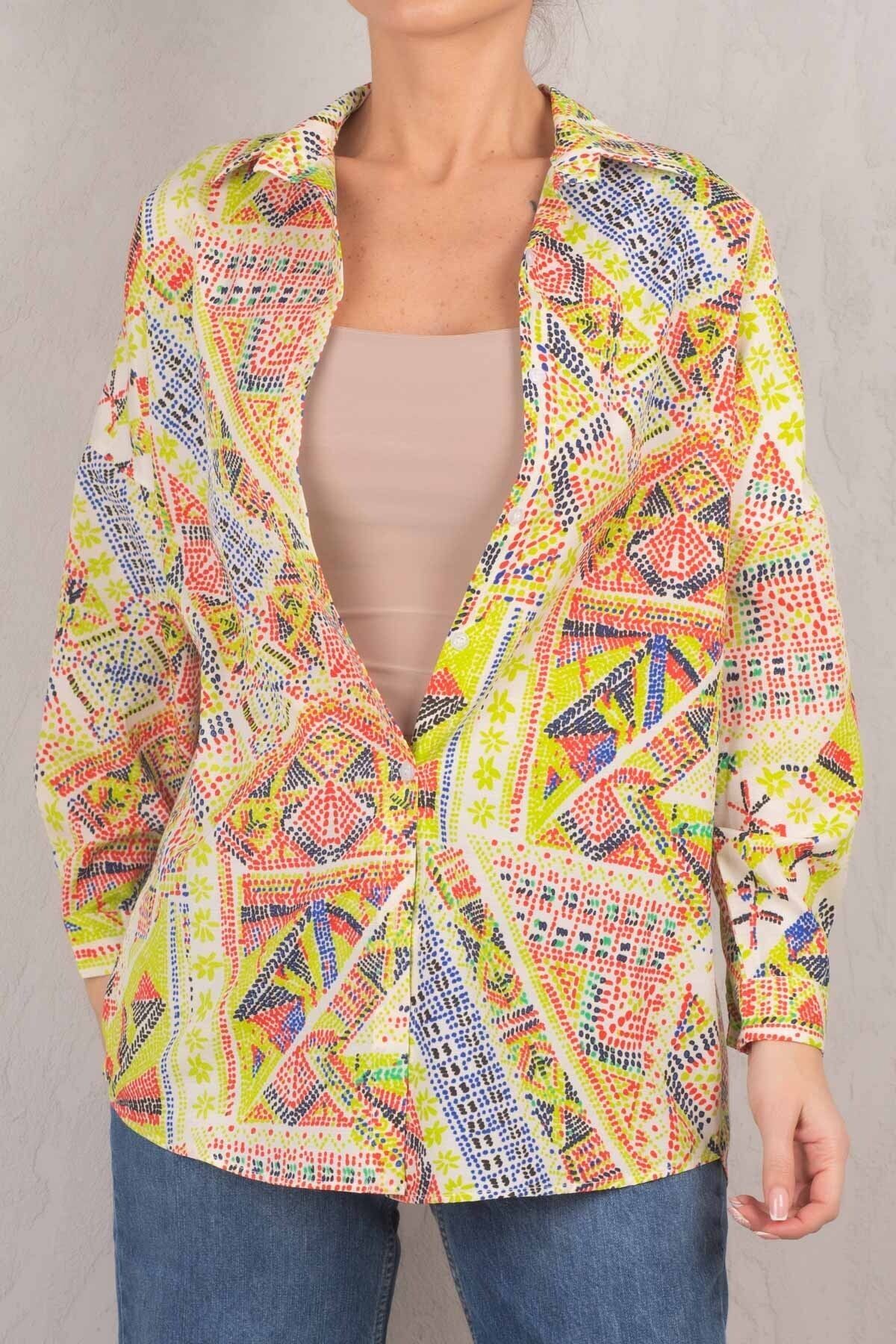 Kadın Fıstık Yeşili Desenli Oversize Uzun Basic Gömlek ARM-22Y001148