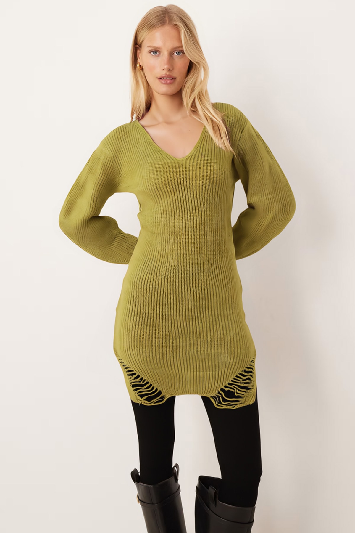 Kadın Yağ Yeşili V Yaka Etek Ucu Yırtıklı Triko Elbise ARM-26K136008