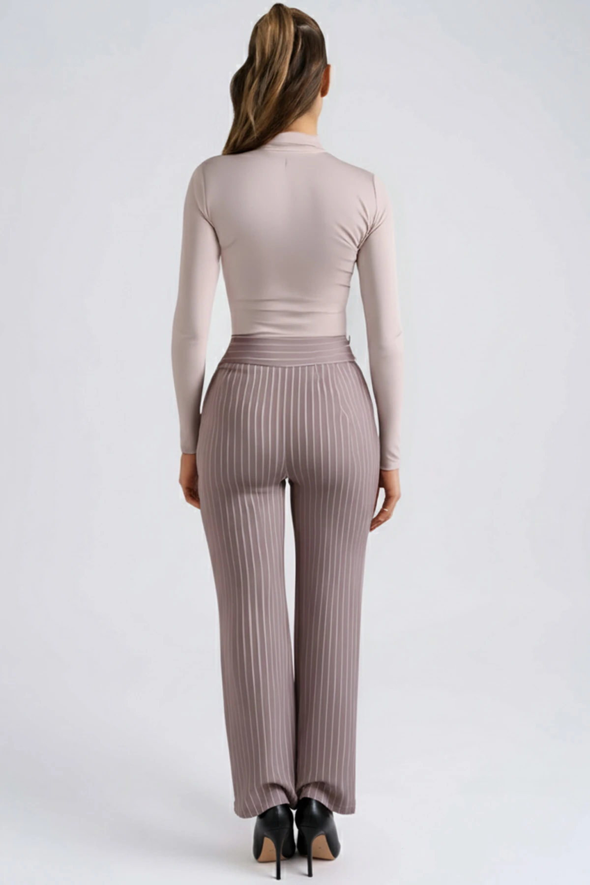 Kadın Bej Bol Paça Kumaş Pantolon ARM-26K001053