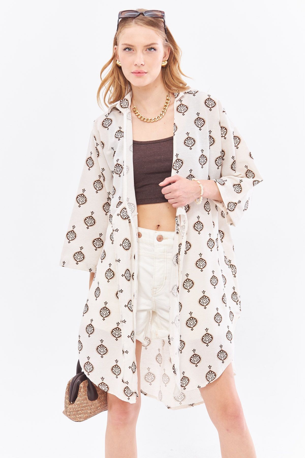 Kadın Kahve Keten Görünümlü Desenli Önden Bağlamalı Midi Boy Kimono Gömlek ARM-24Y001096