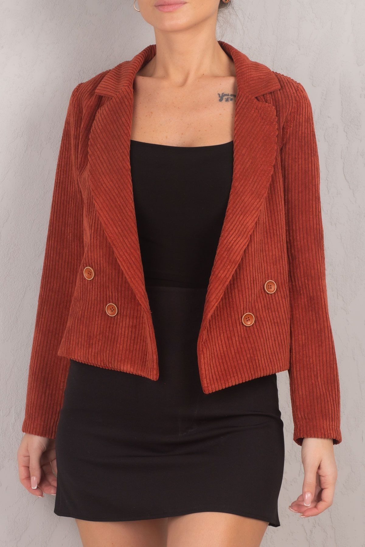 Kadın Kiremit Kruvaze Yaka Kadife Crop Ceket ARM-24K001059