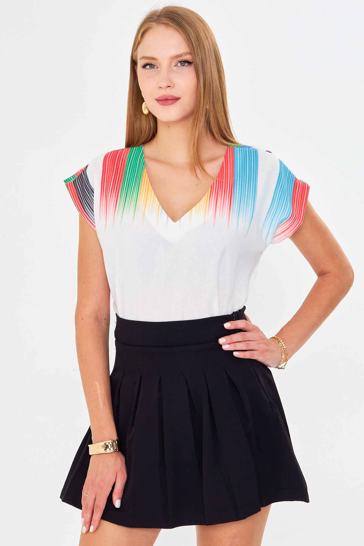 Kadın Renkli V Yaka Baskılı Bluz ARM-25Y001086
