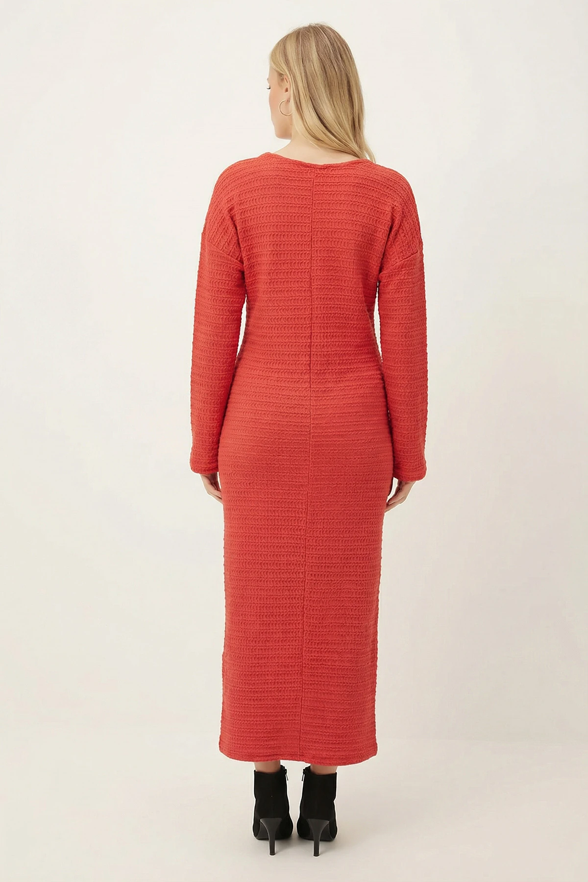 Kadın Nar Çiçeği Uzun Kollu Yumuşak Dokulu Salaş Elbise ARM-26K001078