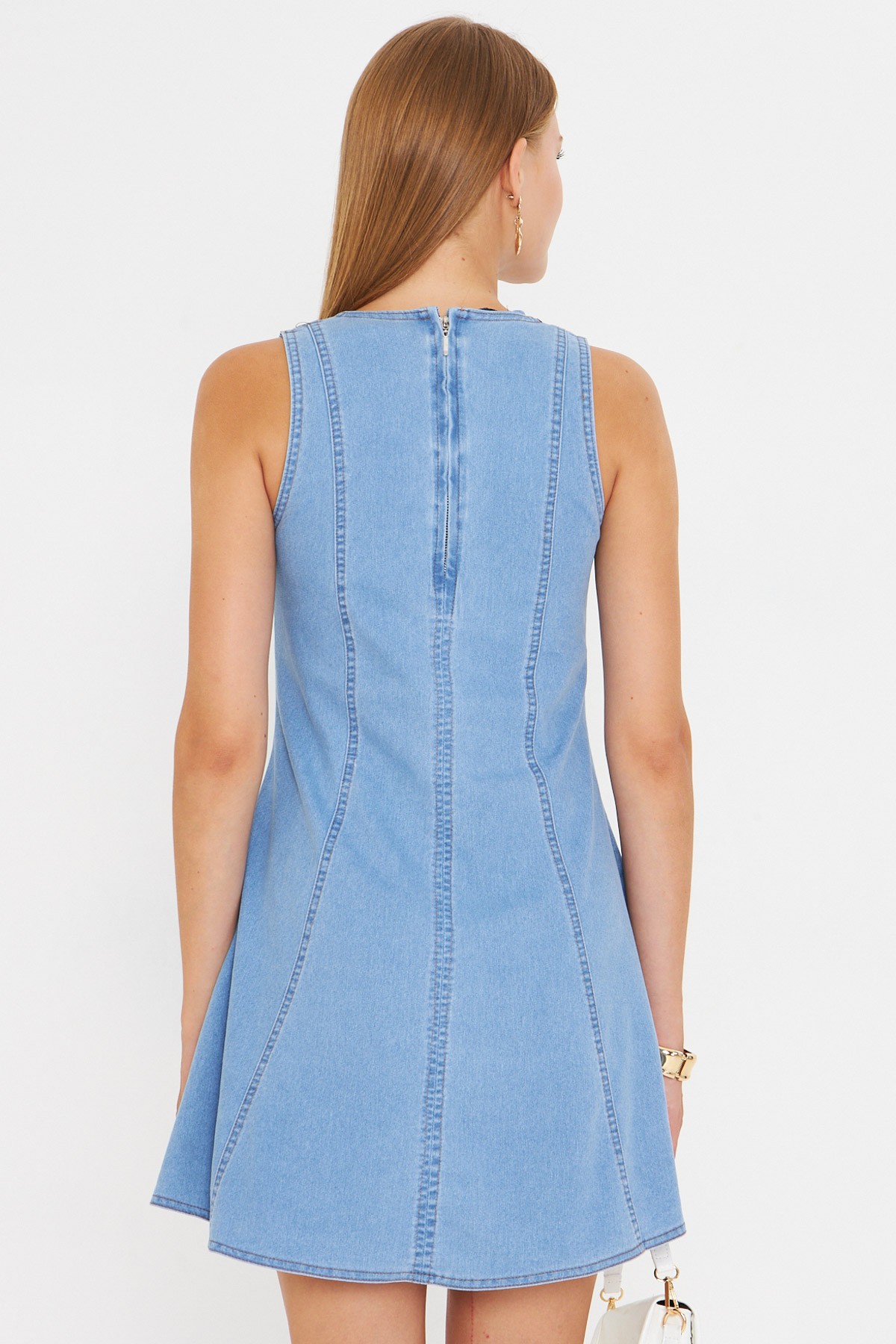 Kadın Açık Mavi Vücuda Oturan Denim Kloş Elbise ARM-25Y001088