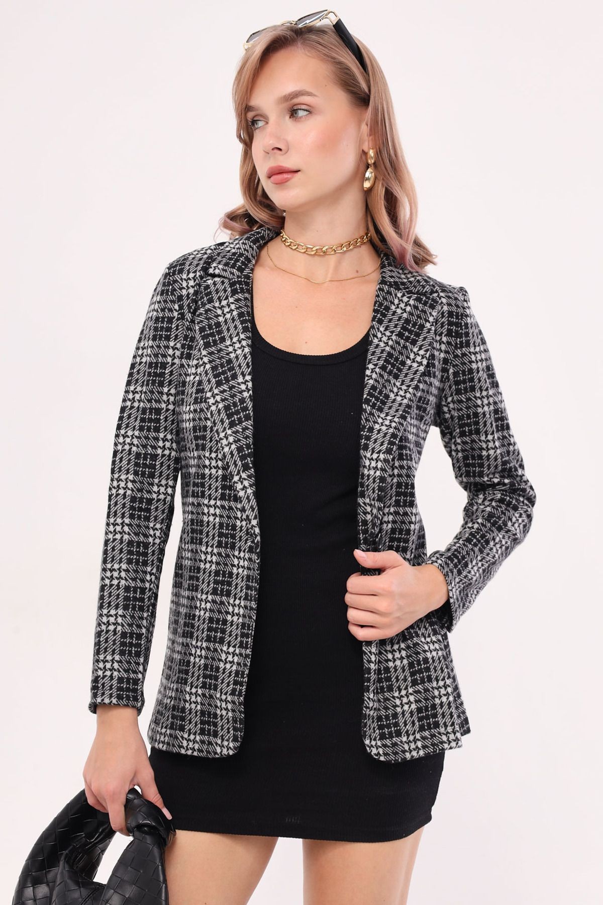 Kadın Gri Kaşe Tek Düğmeli Ekose Ceket ARM-19K001131