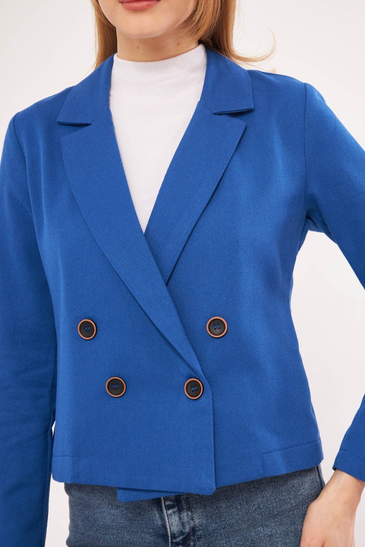 Kadın Saks Kruvaze Yaka Gabardin Crop Ceket ARM-24Y001010