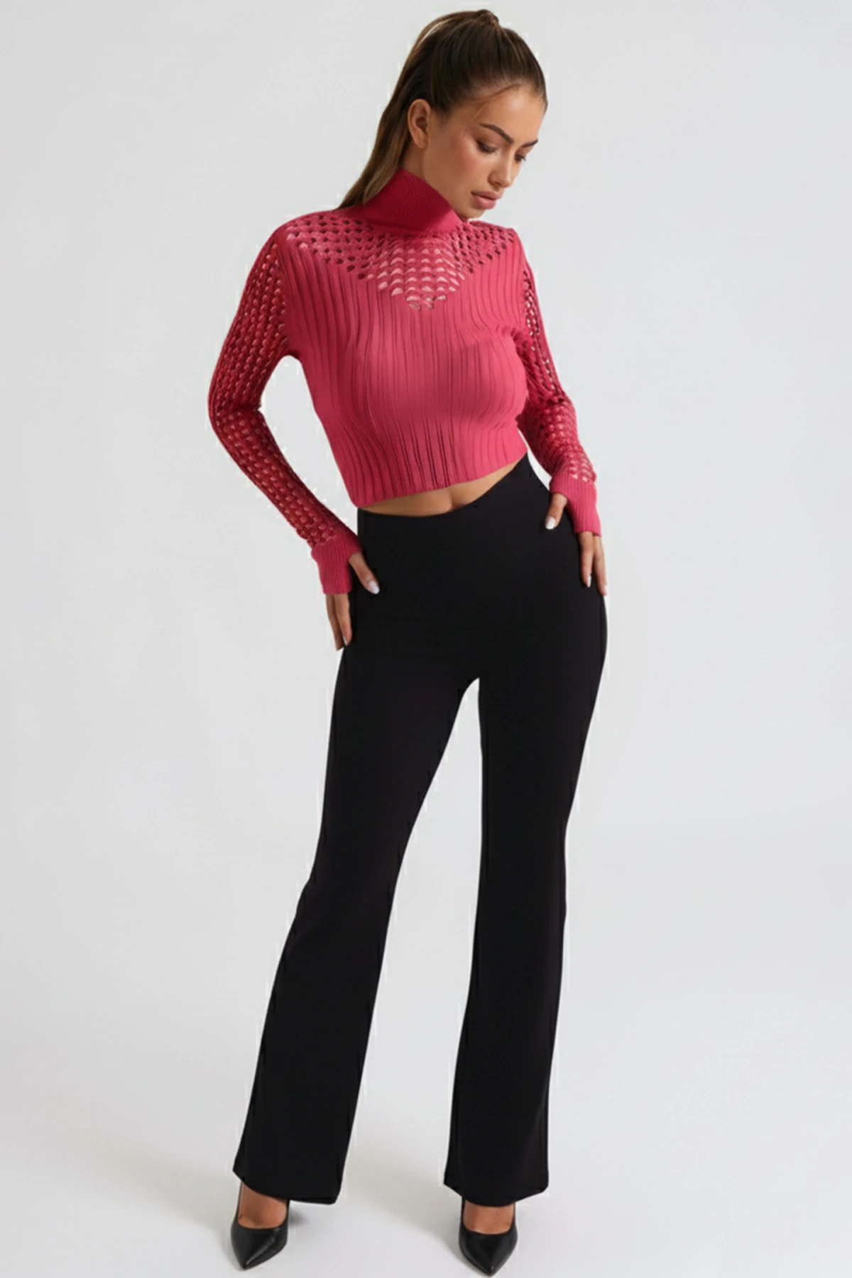 Kadın Siyah Yüksek Bel İspanyol Paça Kumaş Pantolon ARM-26K136078