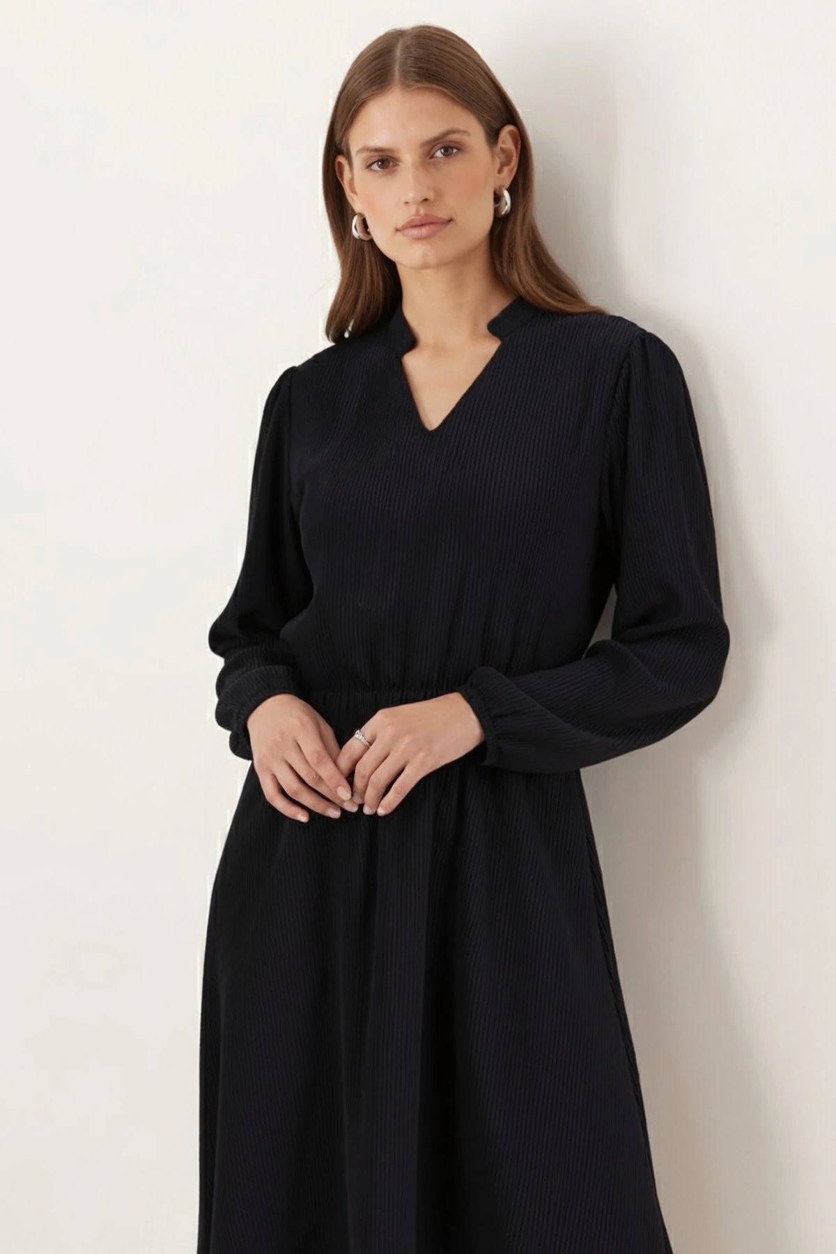 Kadın Antrasit Kadife V Yaka Beli Lastikli İnce Fitilli Kloş Elbise ARM-25K001049