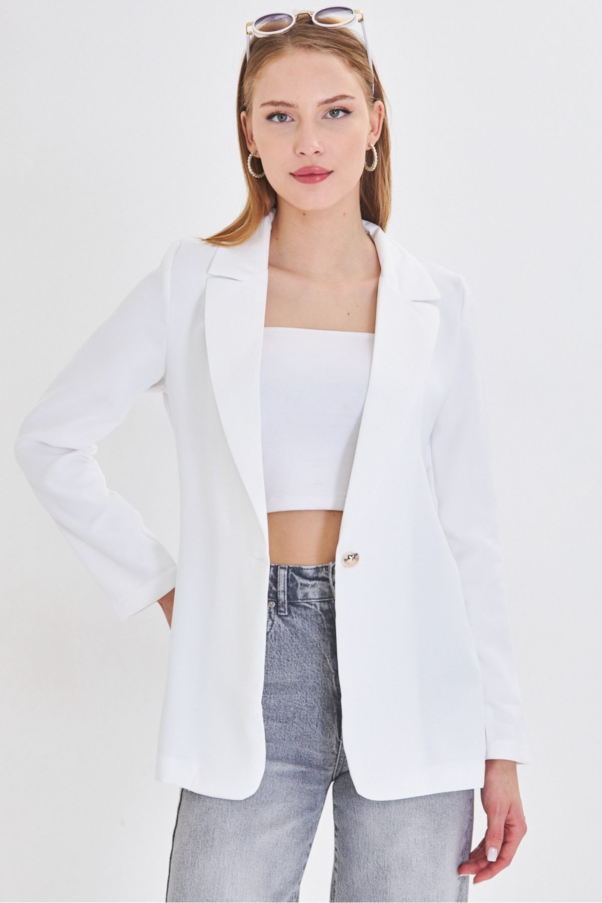 Kadın Beyaz Tek Düğmeli Ceket Arm-23y001047