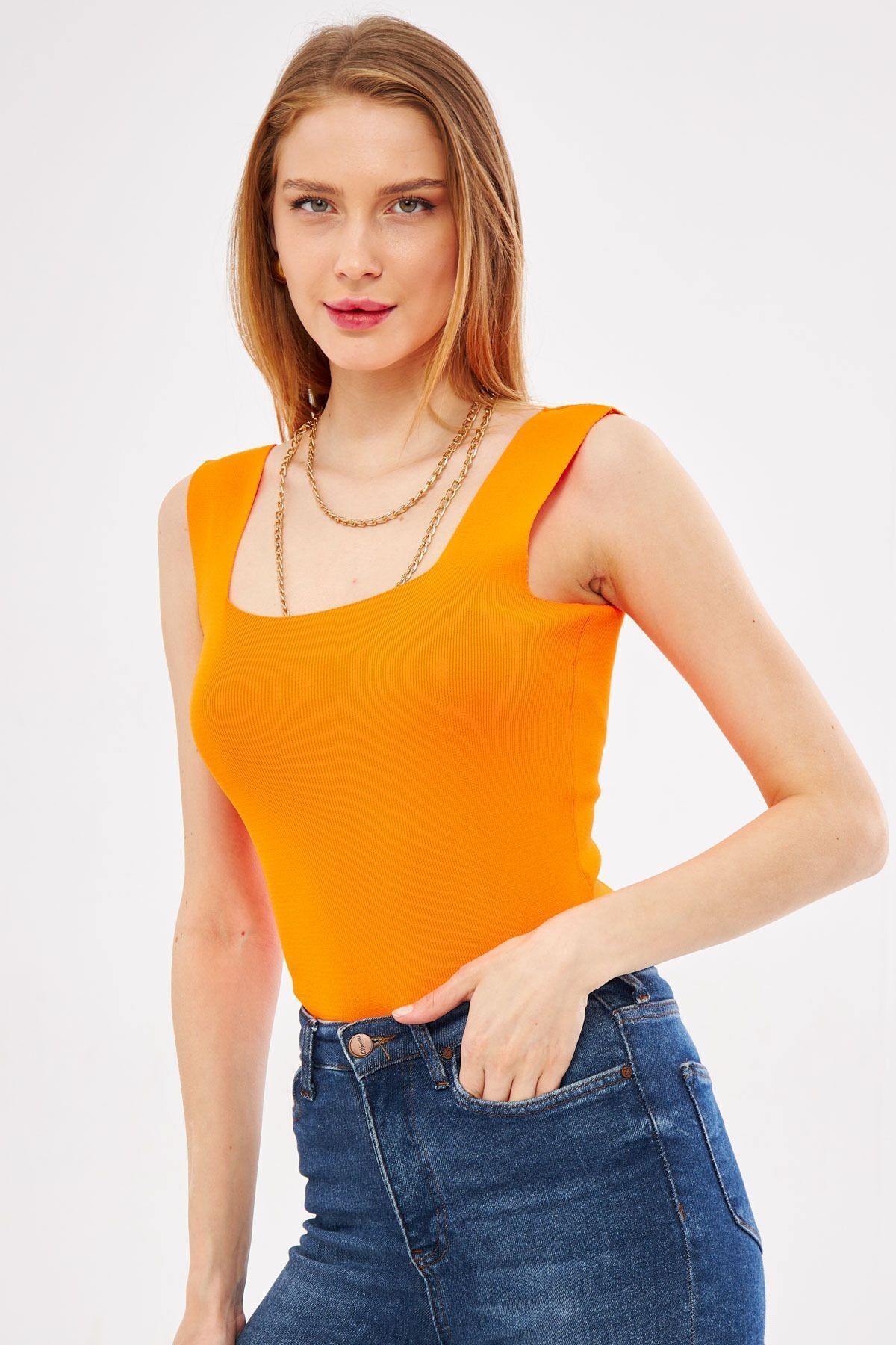 Kadın Neon Turuncu Kalın Askılı Kaşkorse Bluz ARM-23Y069001