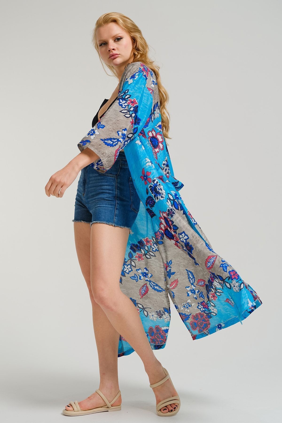 Kadın Turkuaz Desenli Uzun Kimono ARM-22Y001120