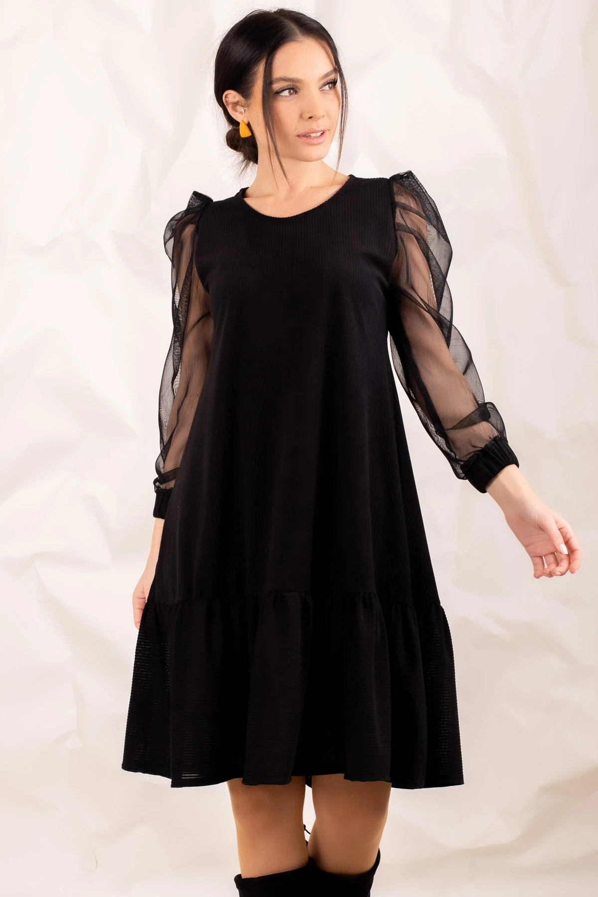 Kadın Siyah Kolu Tüllü Alti Firfirli Elbise ARM-20K001110