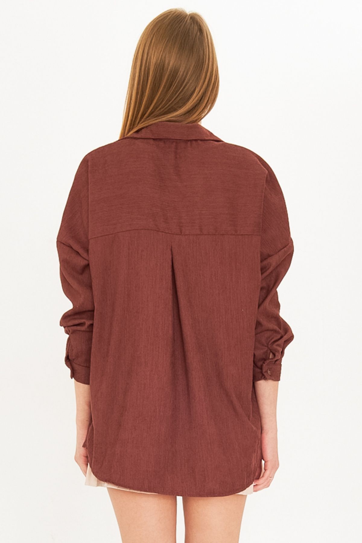 Kadın Kahve Cepli Oversize İnce Fitilli Kadife Gömlek ARM-24K001076