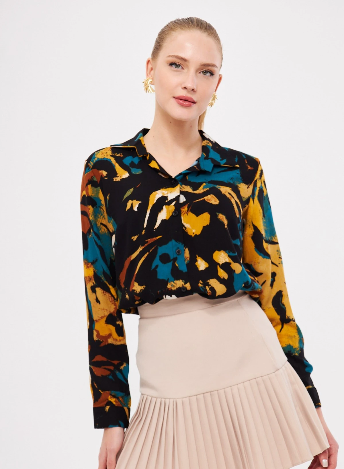 Kadın Siyah-Sarı Desenli Uzun Kollu Tesettür Gömlek ARM-26K001072