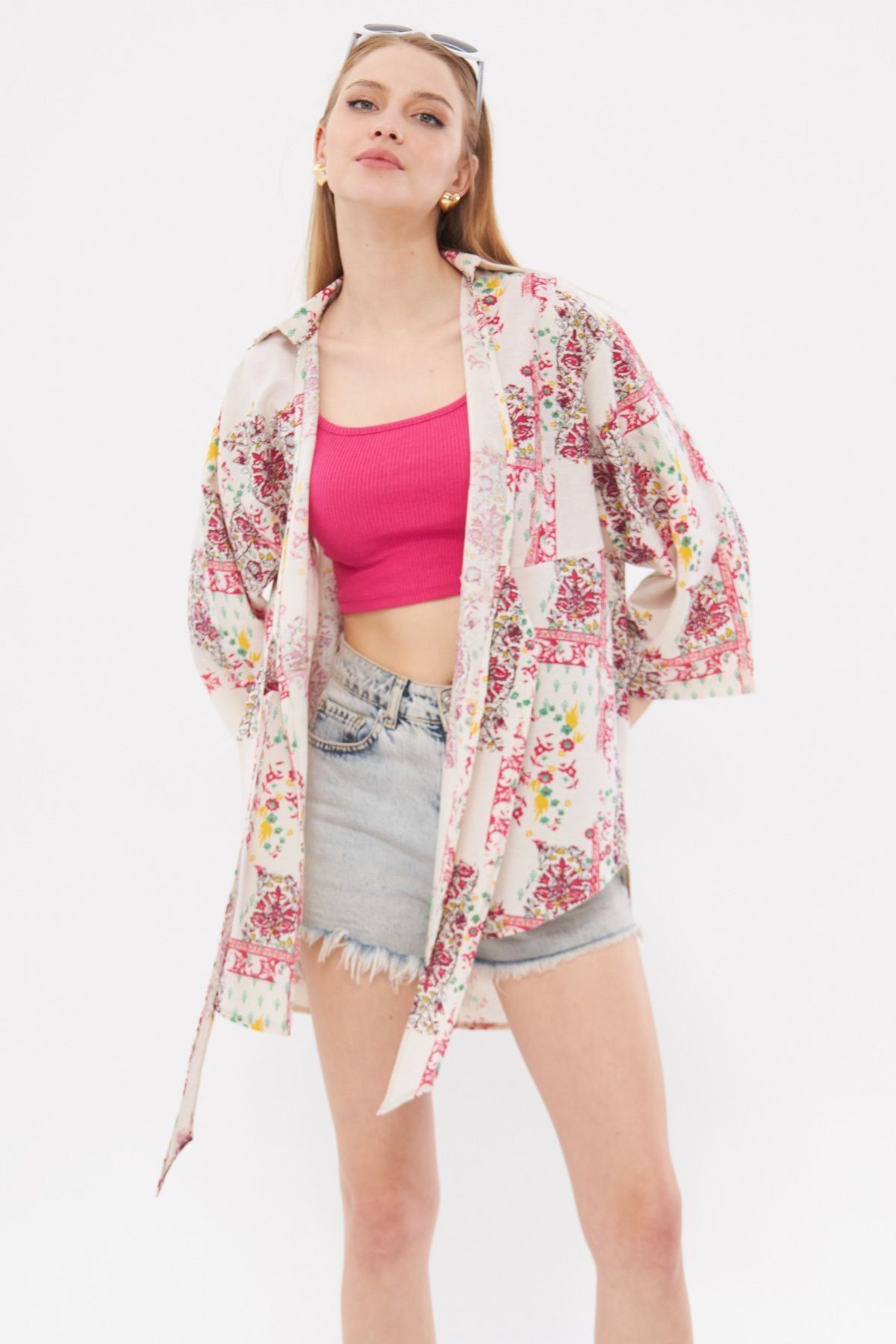 Kadın Açık Fuşya Desenli Keten Görünümlü Önden Bağlamalı Kimono Gömlek ARM-24Y001079
