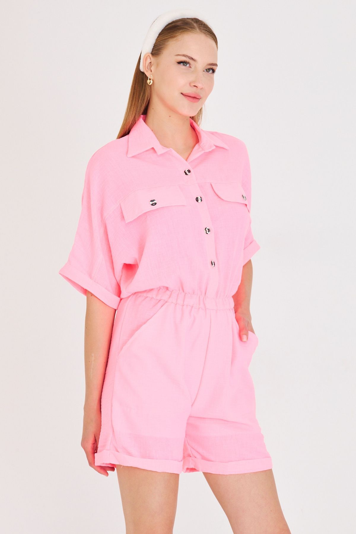 Kadın Neon Pembe Yarasa Kol Cepli Beli Lastikli Şortlu Tulum ARM-23Y001075