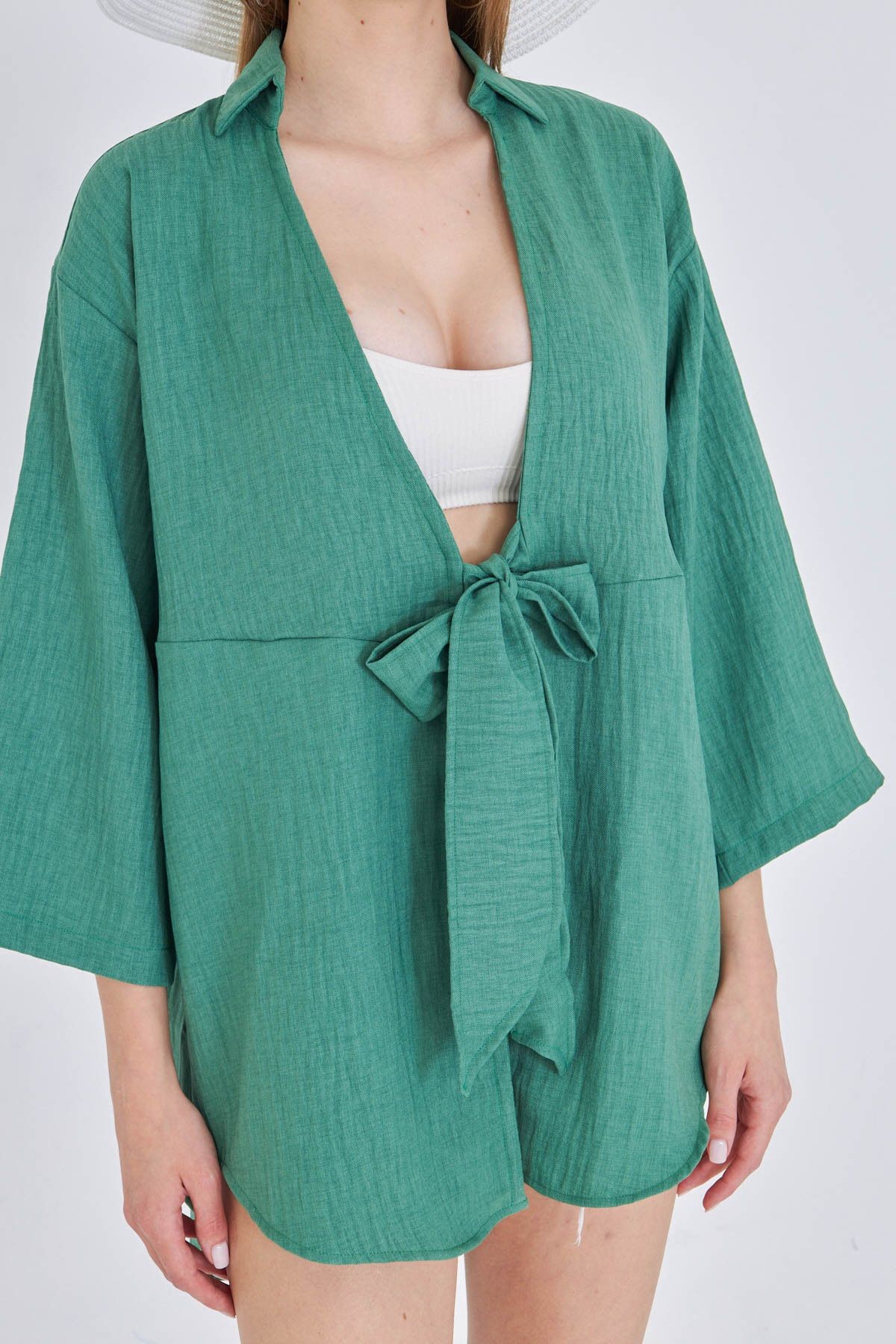 Kadın Koyu Yeşil Keten Görünümlü Önden Bağlamalı Kimono Gömlek ARM-24Y001063