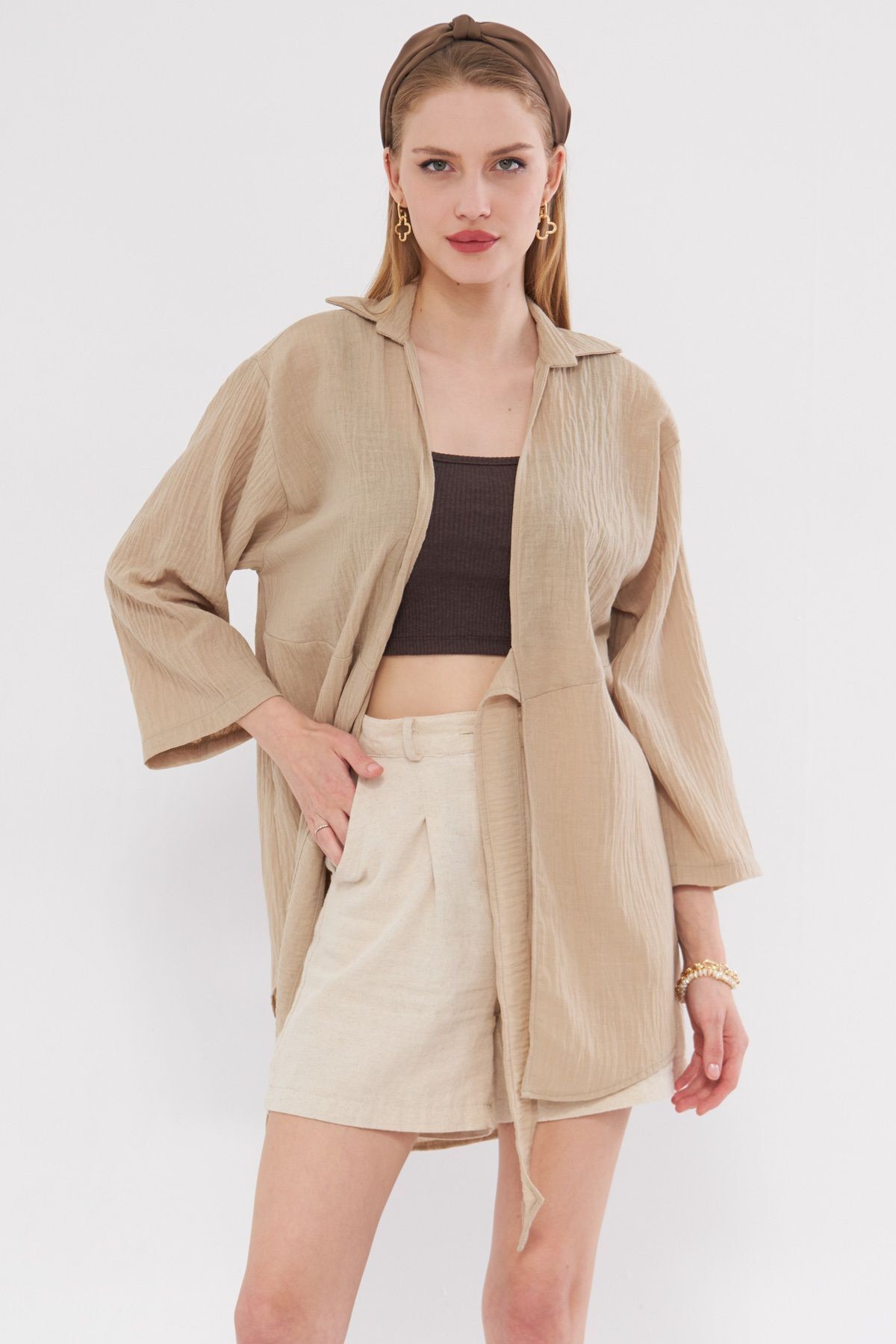 Kadın Bej Keten Görünümlü Önden Bağlamalı Kimono Gömlek ARM-24Y001063