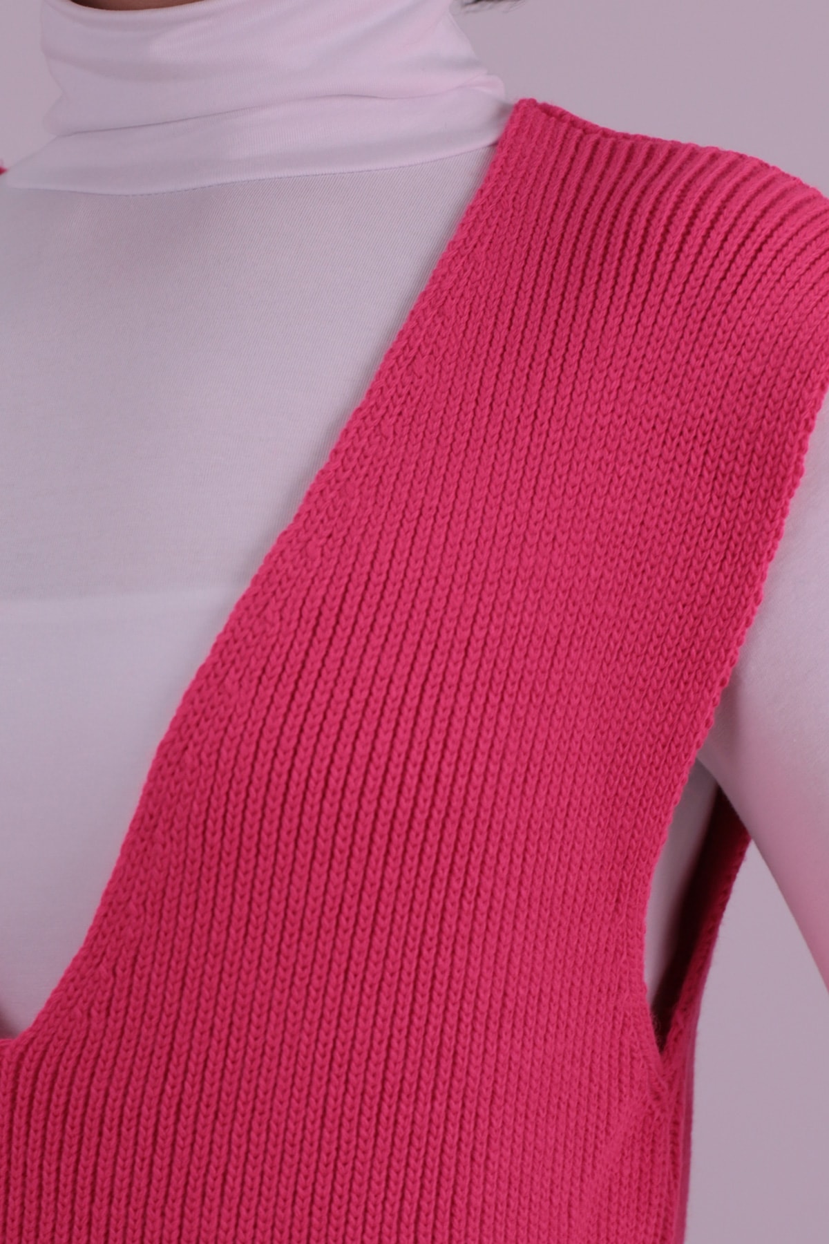 Kadın Fuşya V Yaka Selanik Örgü Triko Süveter ARM-26K136005