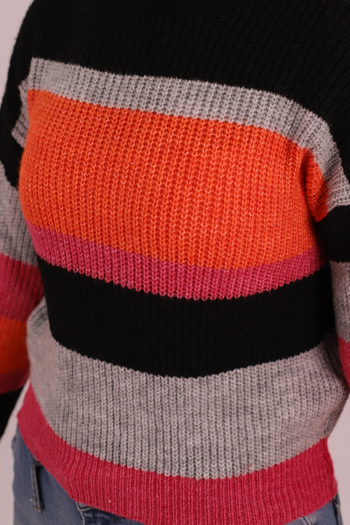 Kadın Fuşya Bisiklet Yaka Renkli Triko Kazak ARM-26K136057