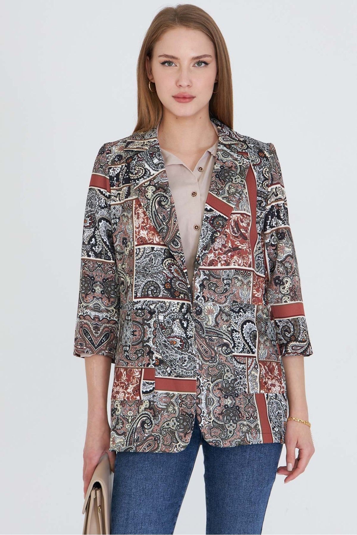 Kadın Kahve Cepli Oversize Ceket ARM-25Y001057