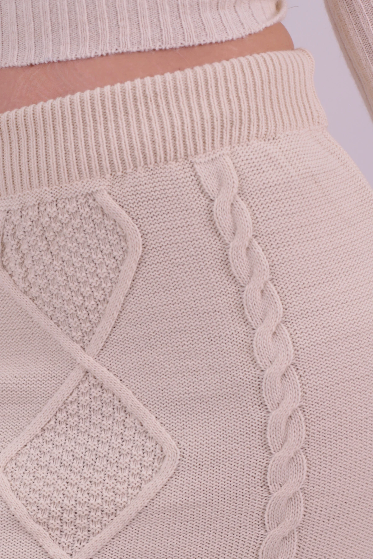 Kadın Taş Baklava Desen Triko Etek ARM-26K136077