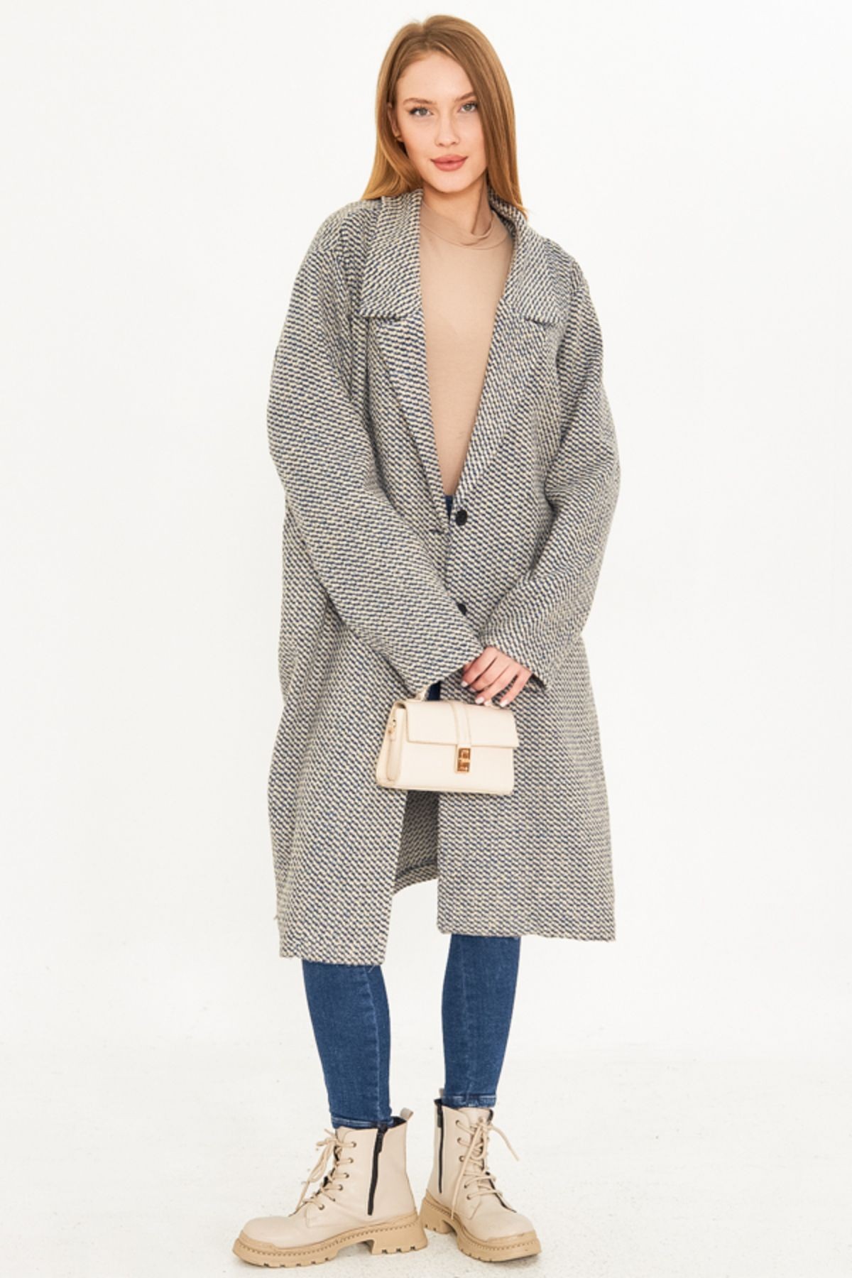 Kadın Mavi Oversize Desenli Kaşe Kaban ARM-25K001099