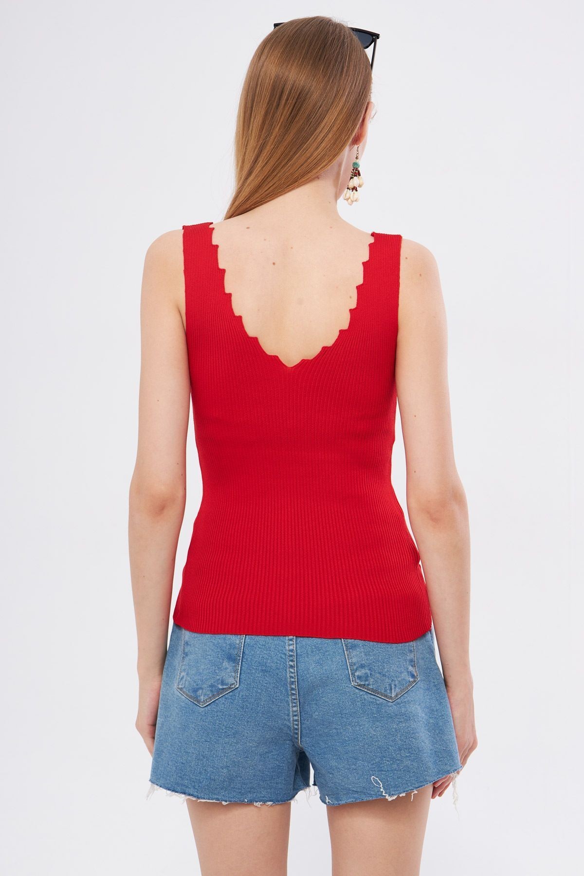 Kadın Kırmızı Zigzaglı V Yaka Kaşkorse Bluz ARM-23Y069004