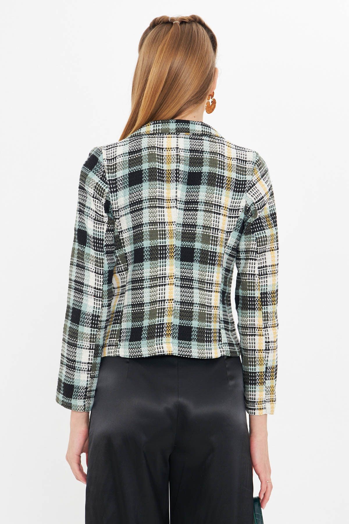 Kadın Mint-Siyah Kruvaze Yaka Tüvit Crop Ceket ARM-24K001014