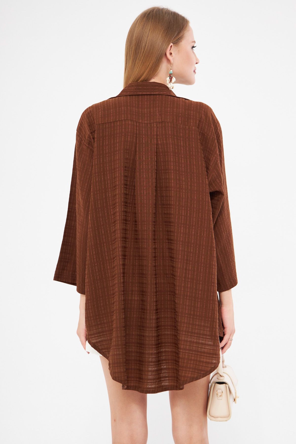 Kadın Kahve Kendinden Çizgili Önden Bağlamalı Kimono Gömlek ARM-24Y001101